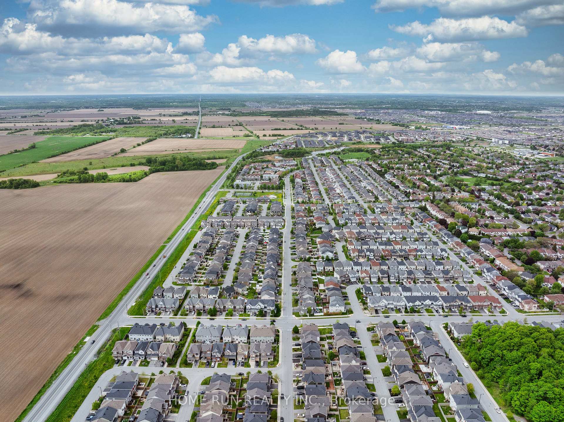 Photo 37 of 185 Flowing Creek Circle, Ottawa, Kanata - Emerald Meadows/Trailwest — HOMEH