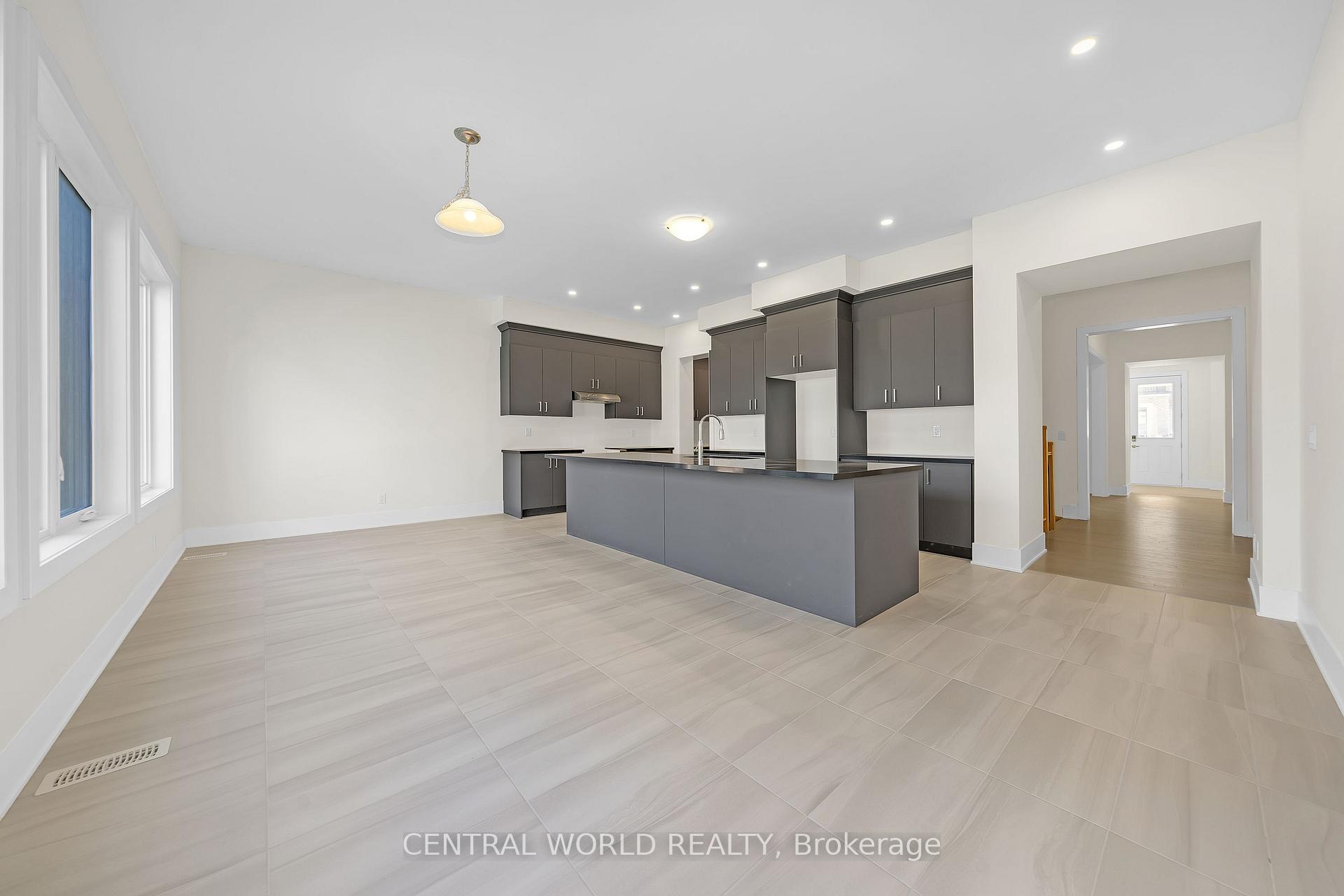 Photo 16 of 43 Godfrey Willis Drive, Markham, Angus Glen — HOMEH