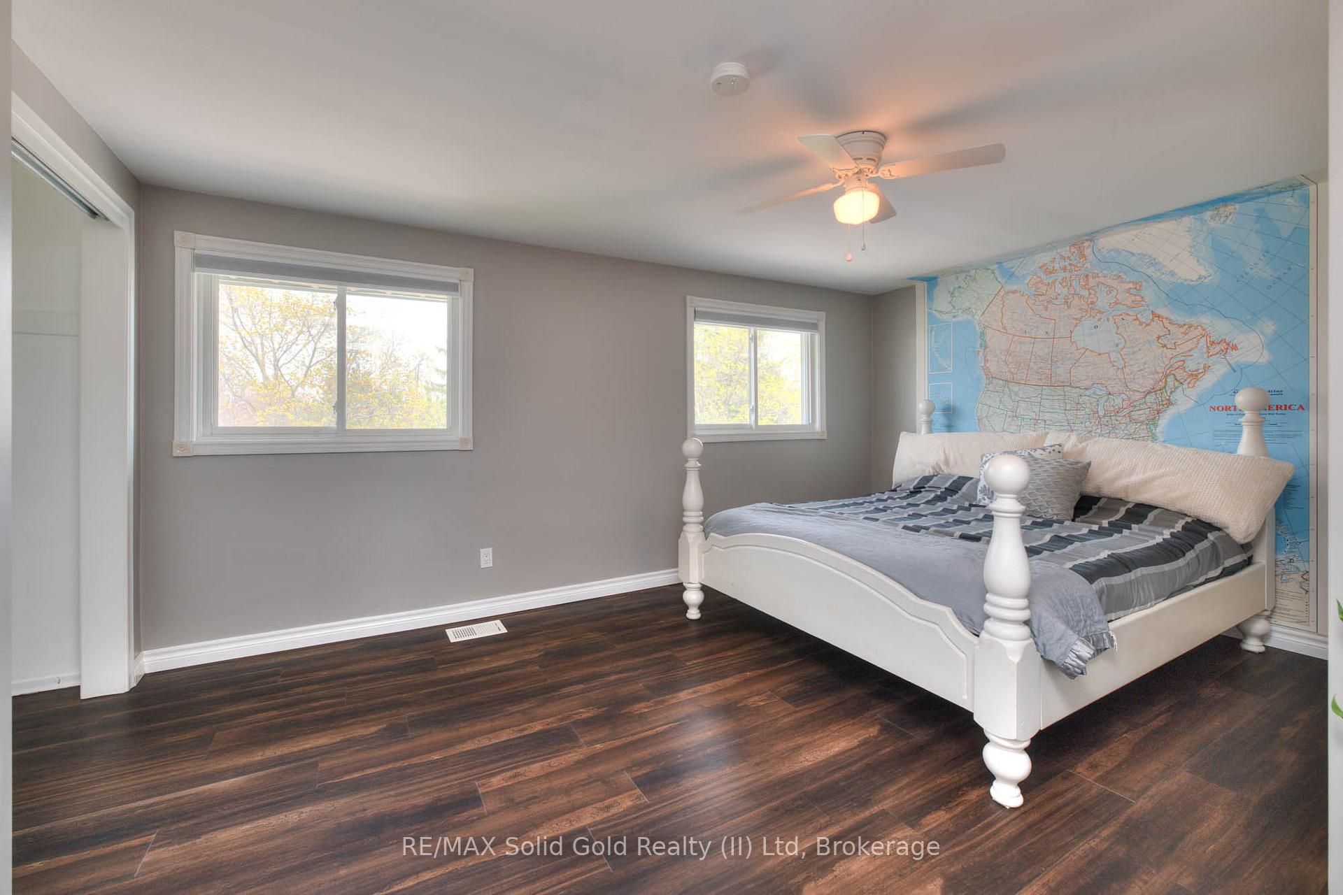 Photo 18 of 3 Shaftsbury Drive, Kitchener — HOMEH