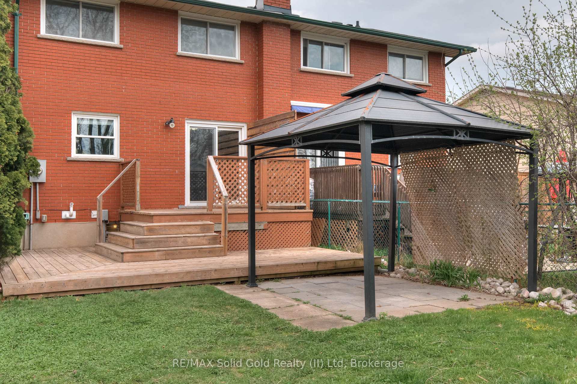 Photo 25 of 3 Shaftsbury Drive, Kitchener — HOMEH