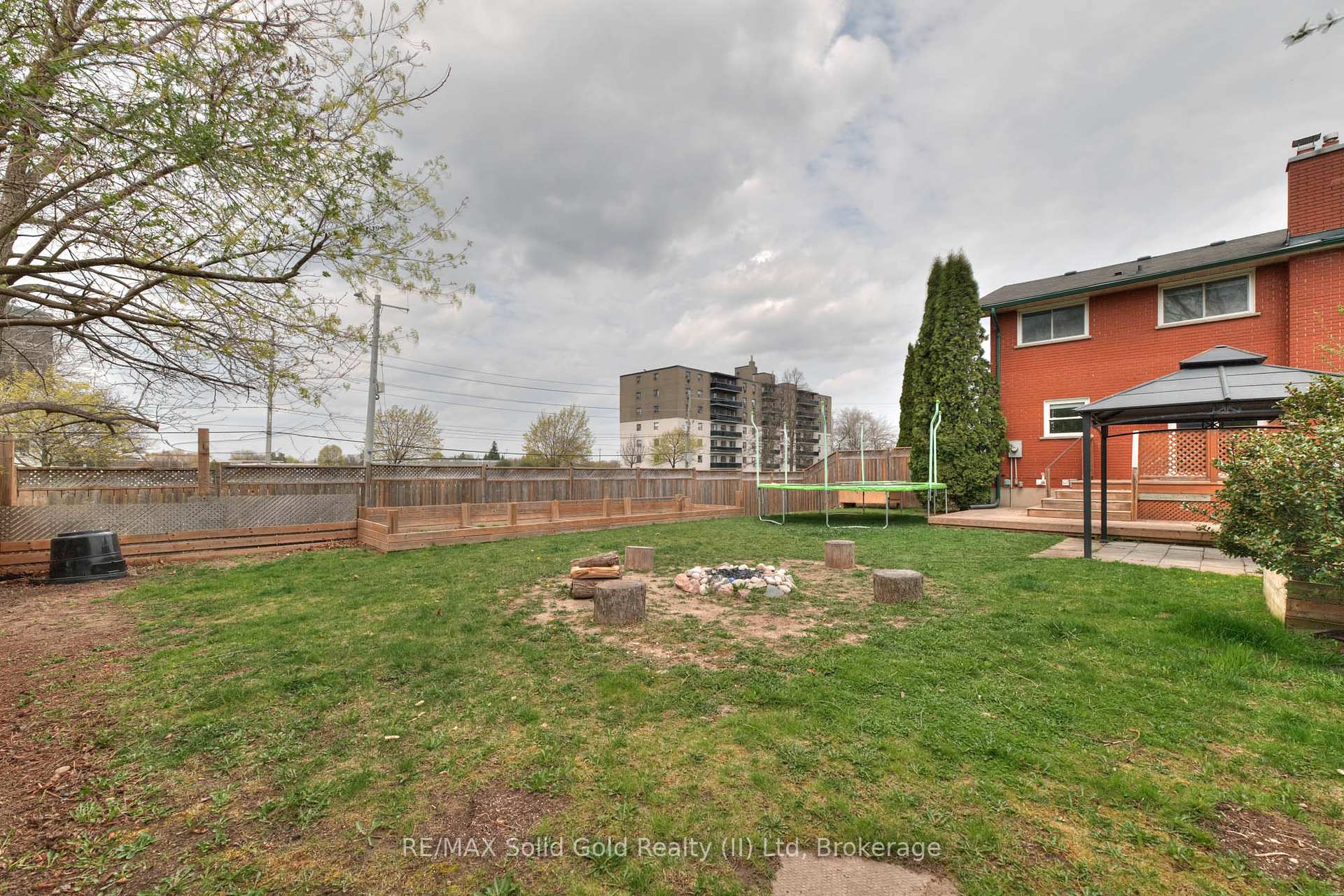 Photo 26 of 3 Shaftsbury Drive, Kitchener — HOMEH