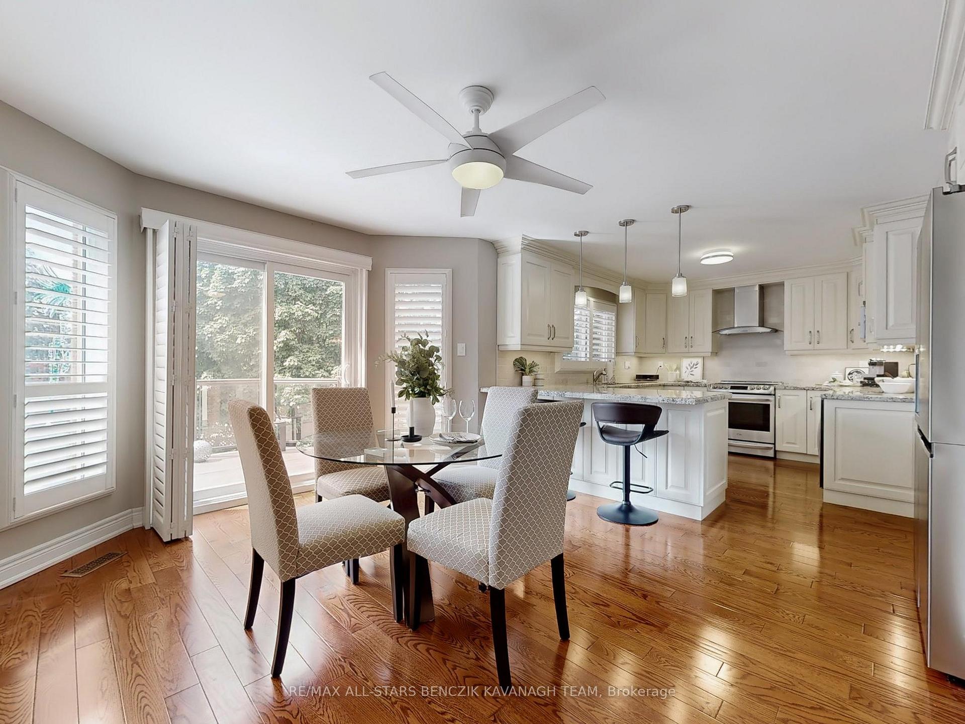 Photo 9 of 3 West Side Drive, Markham, Markville — HOMEH