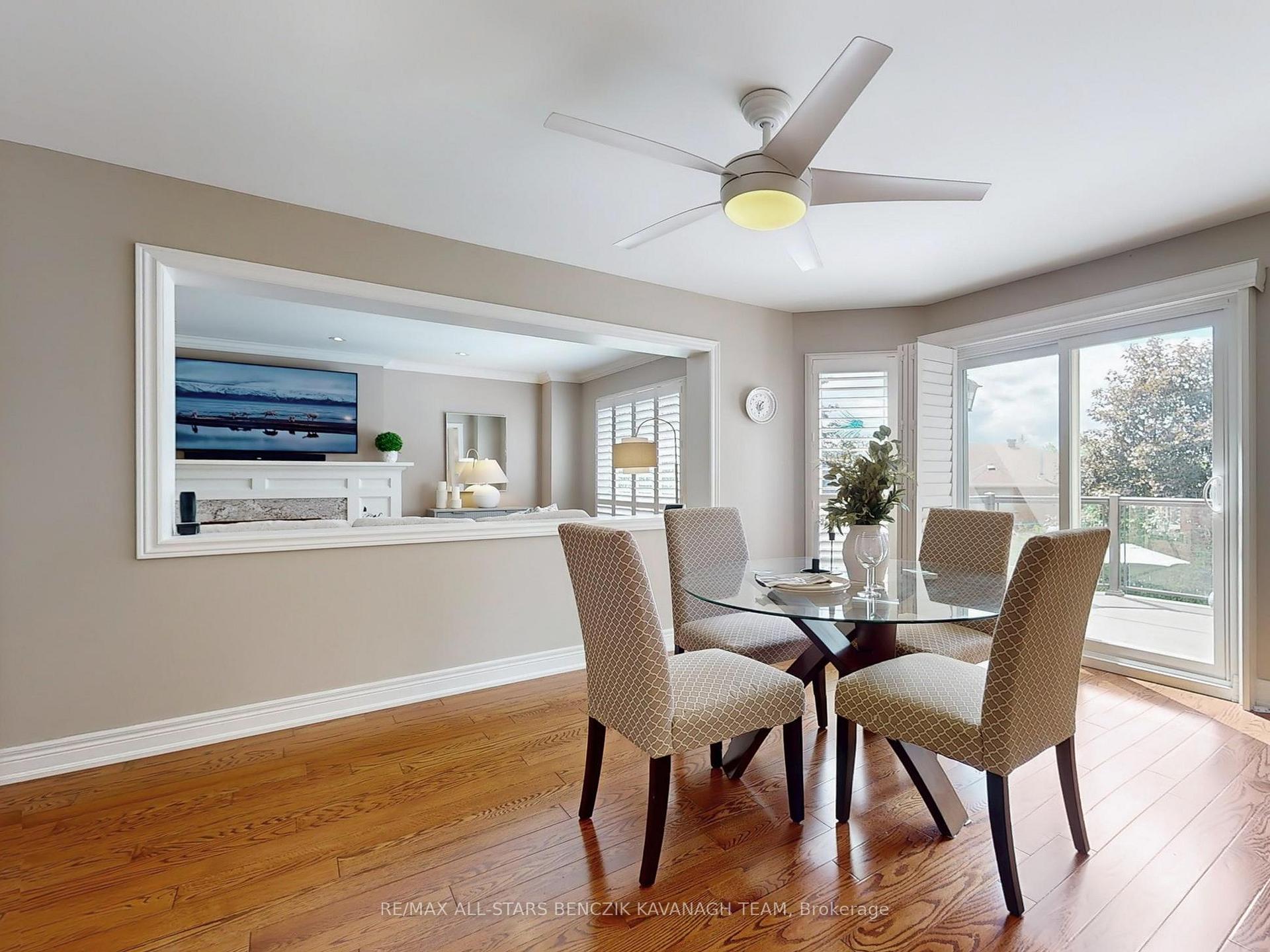 Photo 10 of 3 West Side Drive, Markham, Markville — HOMEH