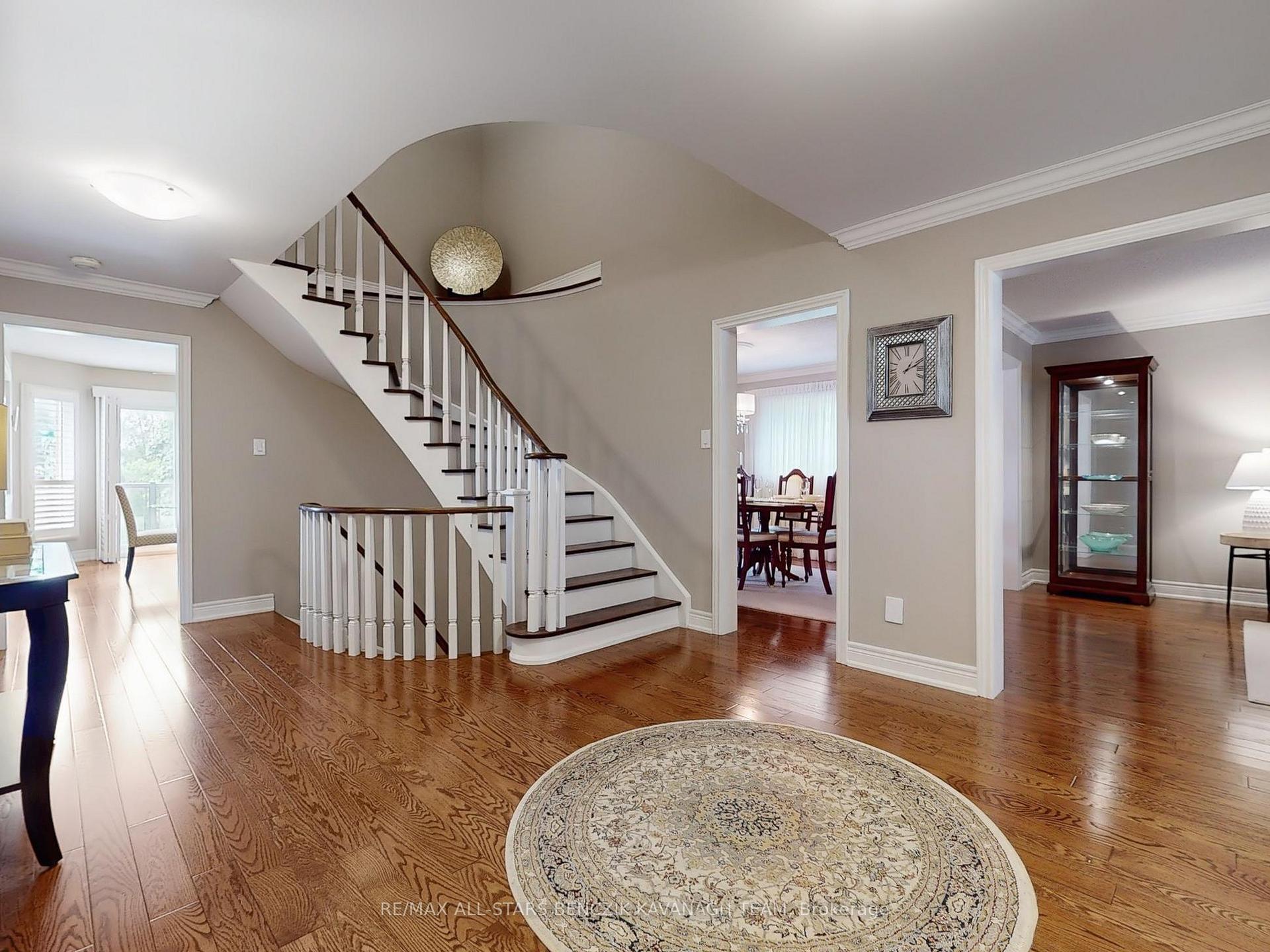 Photo 14 of 3 West Side Drive, Markham, Markville — HOMEH