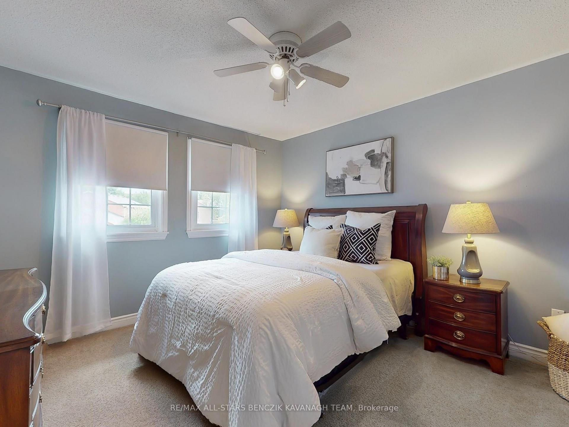 Photo 20 of 3 West Side Drive, Markham, Markville — HOMEH