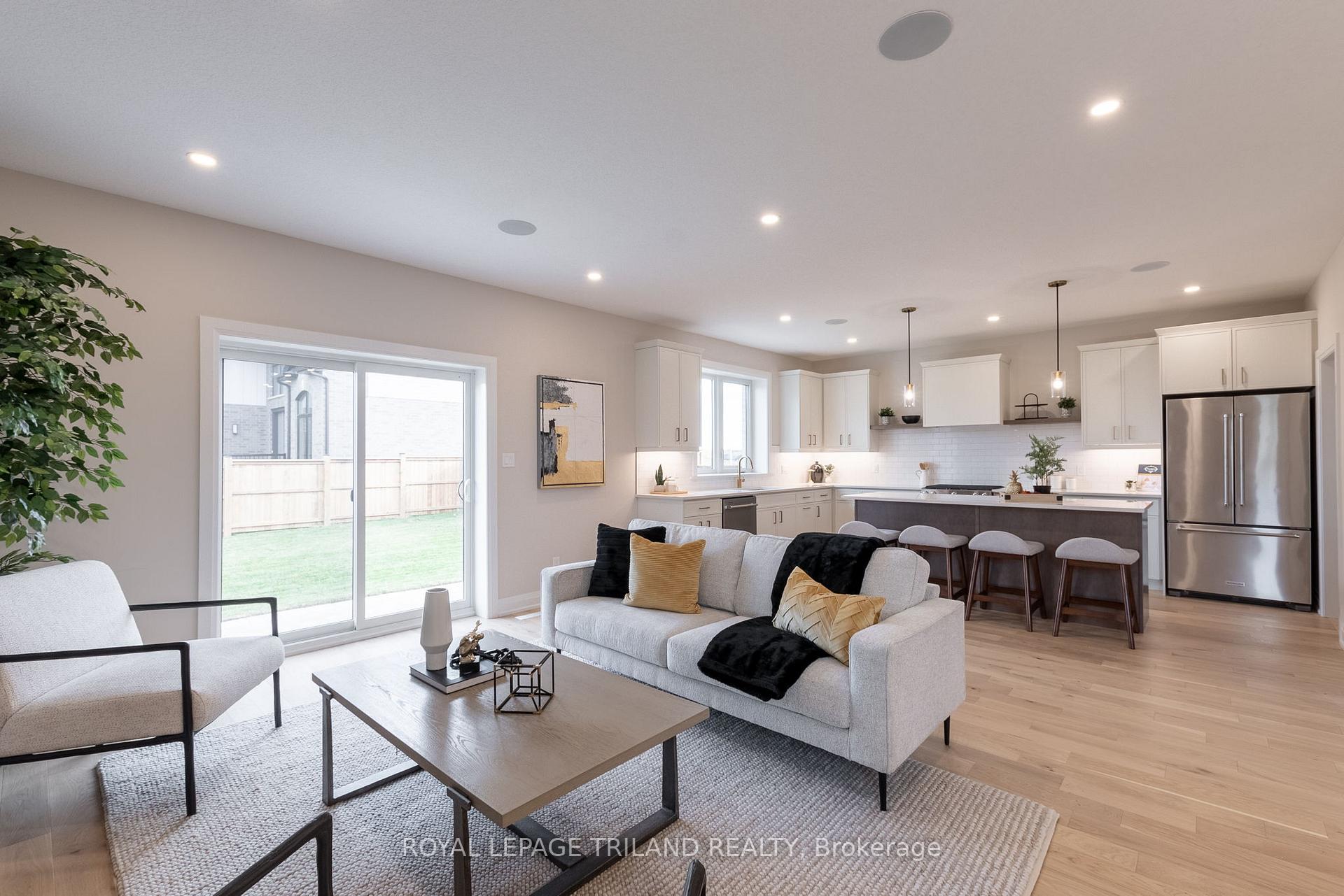 Photo 11 of 16 Allister Drive, Middlesex Centre, Kilworth — HOMEH