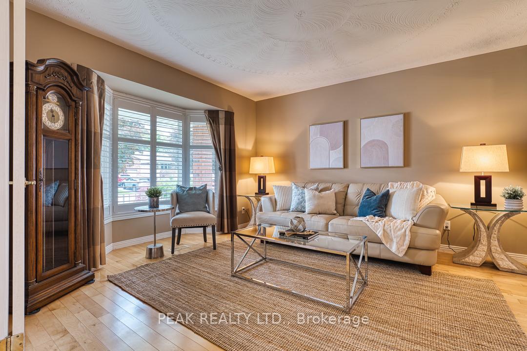 Photo 11 of 20 Tami Court, Kitchener — HOMEH
