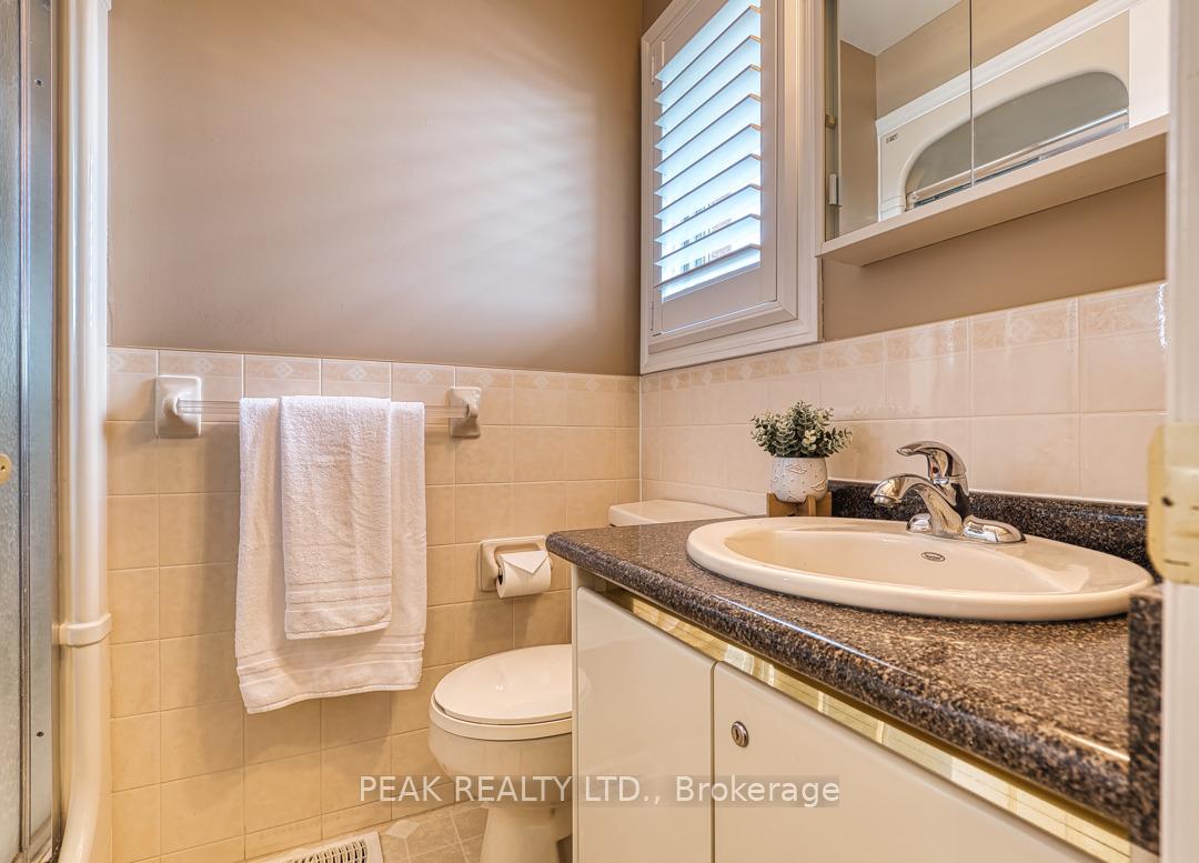 Photo 26 of 20 Tami Court, Kitchener — HOMEH