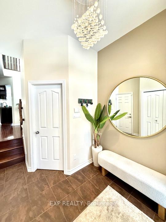 Photo 4 of 10 Penrith Street, Ottawa, Kanata - Morgan's Grant/South March — HOMEH