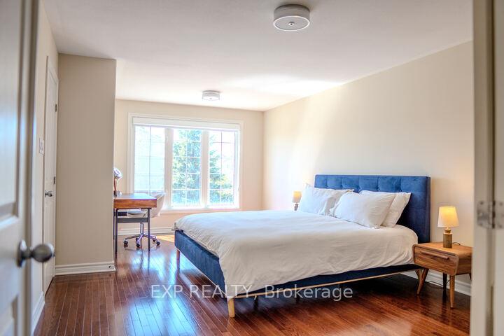 Photo 14 of 10 Penrith Street, Ottawa, Kanata - Morgan's Grant/South March — HOMEH