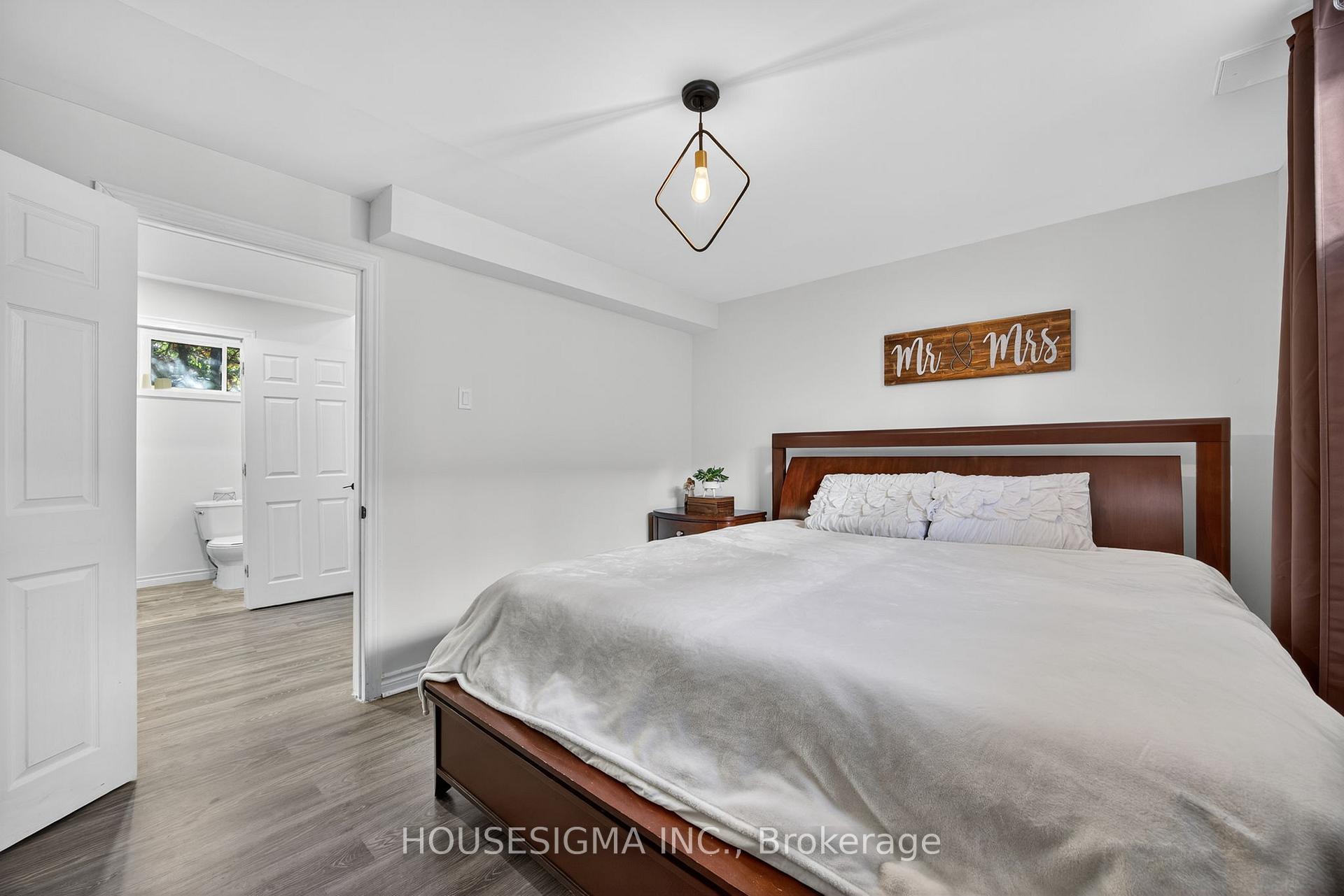 Photo 21 of 421 Irwin Street, Midland — HOMEH