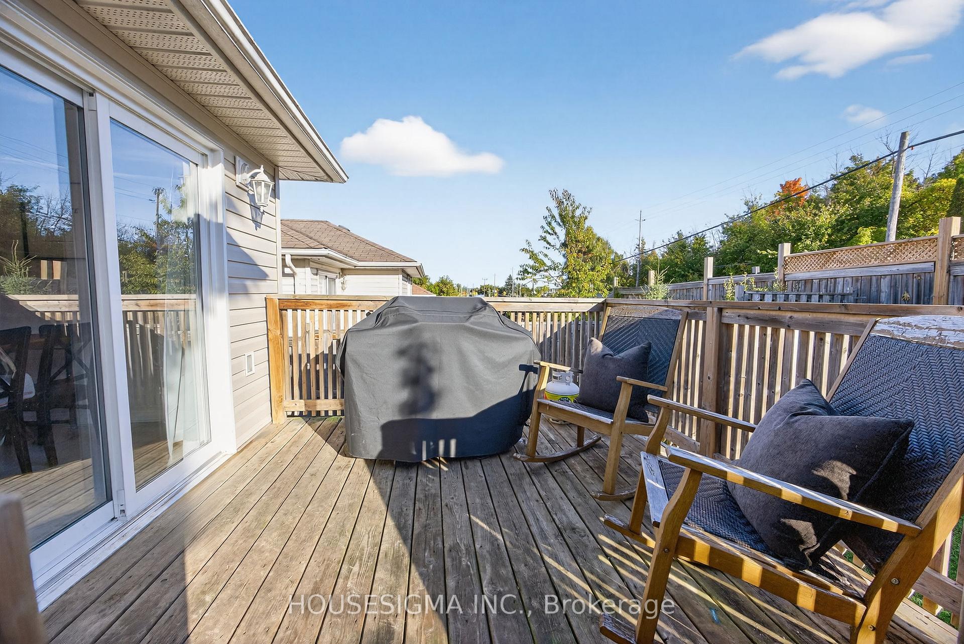 Photo 26 of 421 Irwin Street, Midland — HOMEH