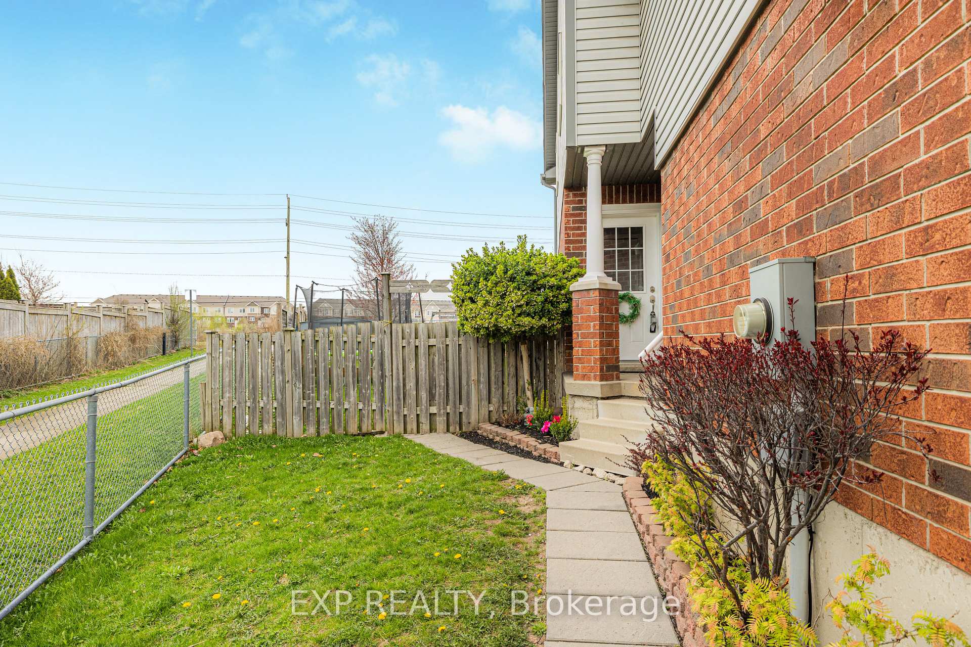 Photo 24 of 181 Sophia Crescent, Kitchener — HOMEH