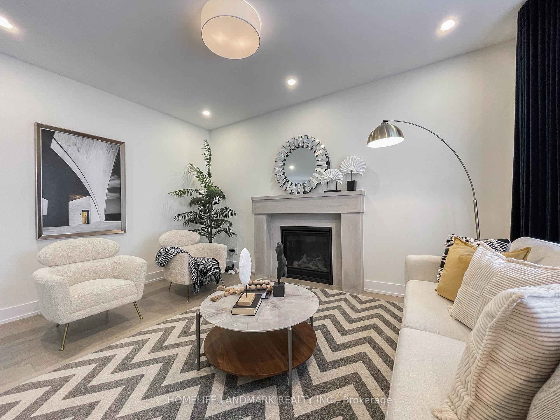 Photo 3 of 5 Parkstone Road, Markham, Angus Glen — HOMEH