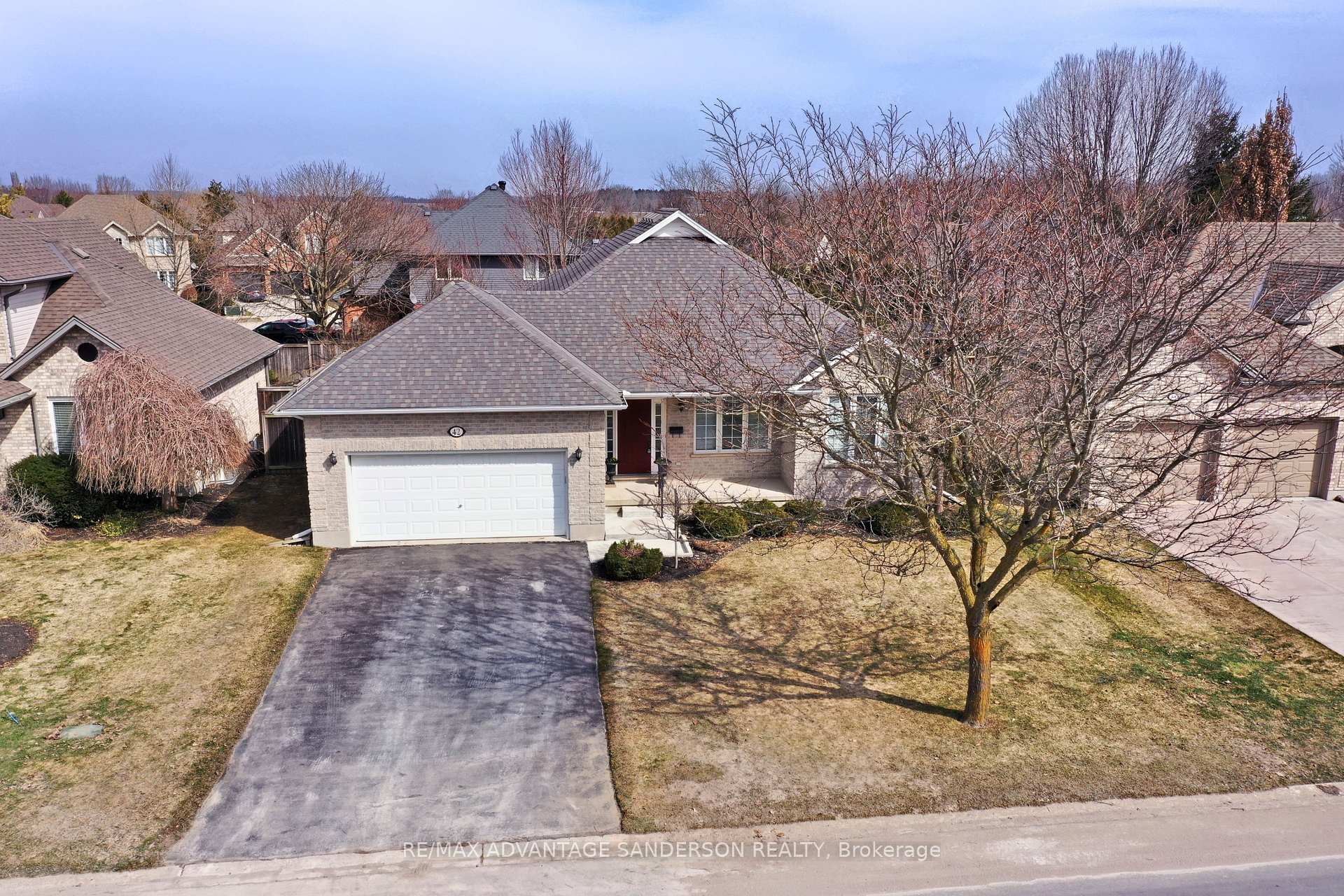 Photo 3 of 42 Calvert Lane, Middlesex Centre, Ilderton — HOMEH