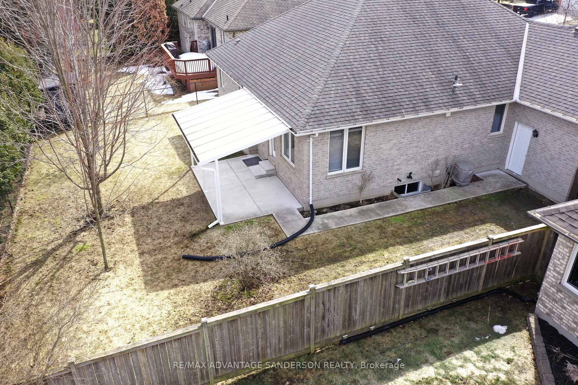 Photo 5 of 42 Calvert Lane, Middlesex Centre, Ilderton — HOMEH
