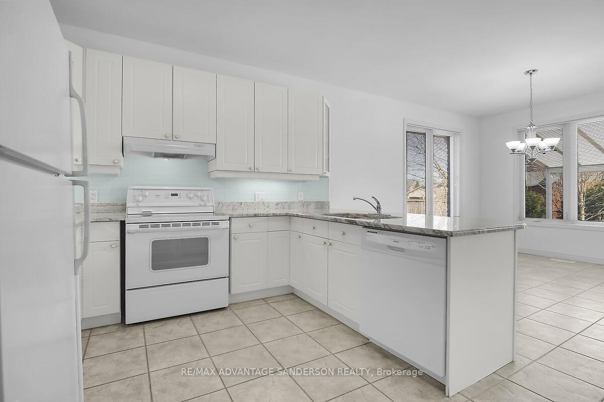 Photo 28 of 42 Calvert Lane, Middlesex Centre, Ilderton — HOMEH