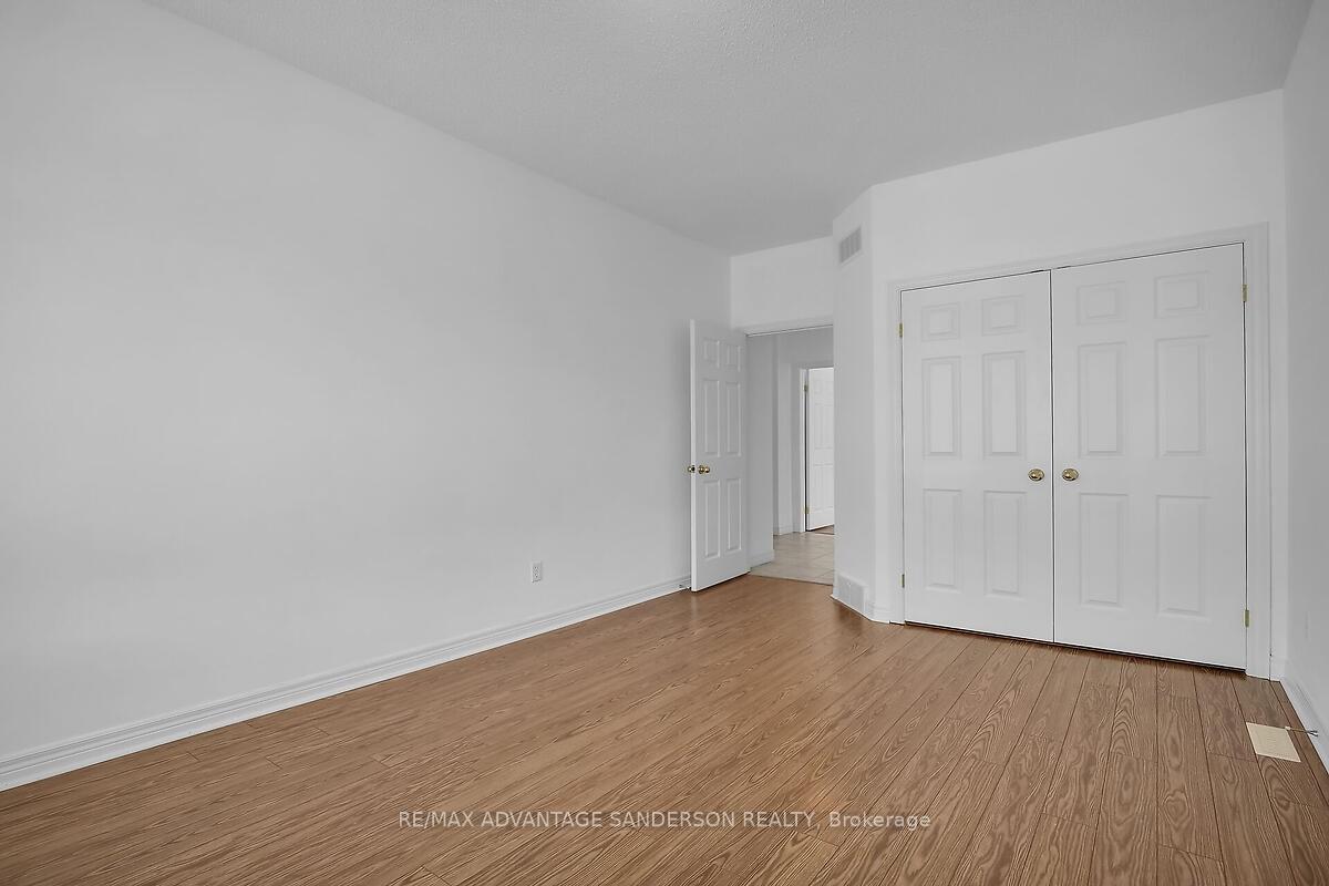 Photo 37 of 42 Calvert Lane, Middlesex Centre, Ilderton — HOMEH
