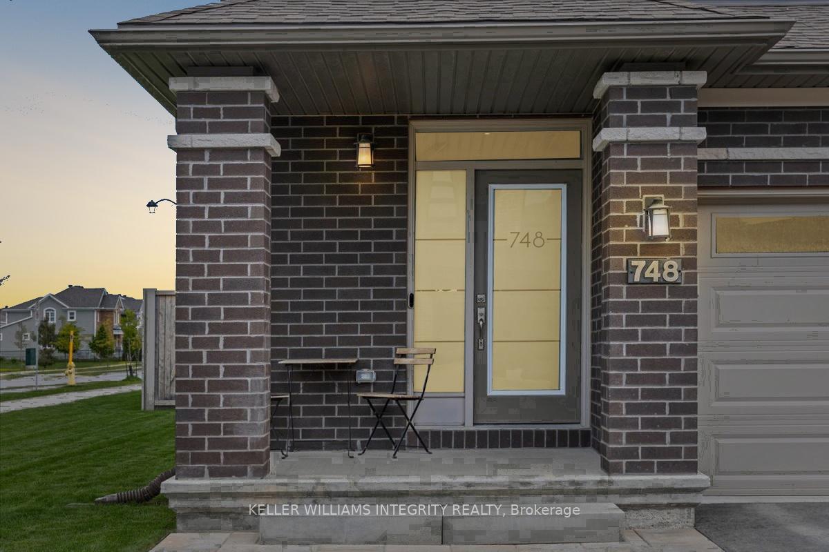 Photo 2 of 748 Twist Way, Ottawa, Kanata - Emerald Meadows/Trailwest — HOMEH