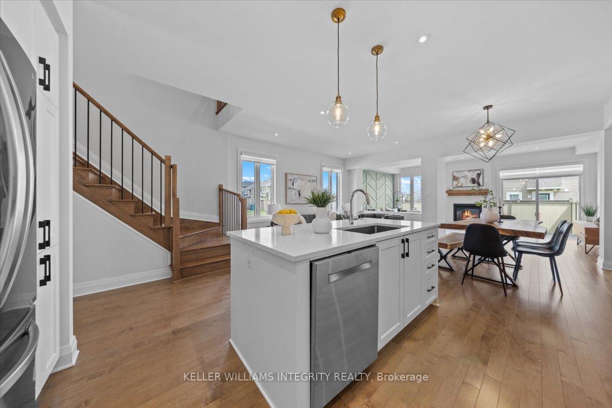 Photo 15 of 748 Twist Way, Ottawa, Kanata - Emerald Meadows/Trailwest — HOMEH