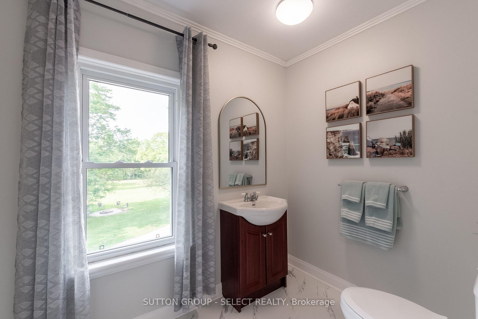 Photo 32 of 10086 Hedley Drive, Middlesex Centre, Rural Middlesex Centre — HOMEH