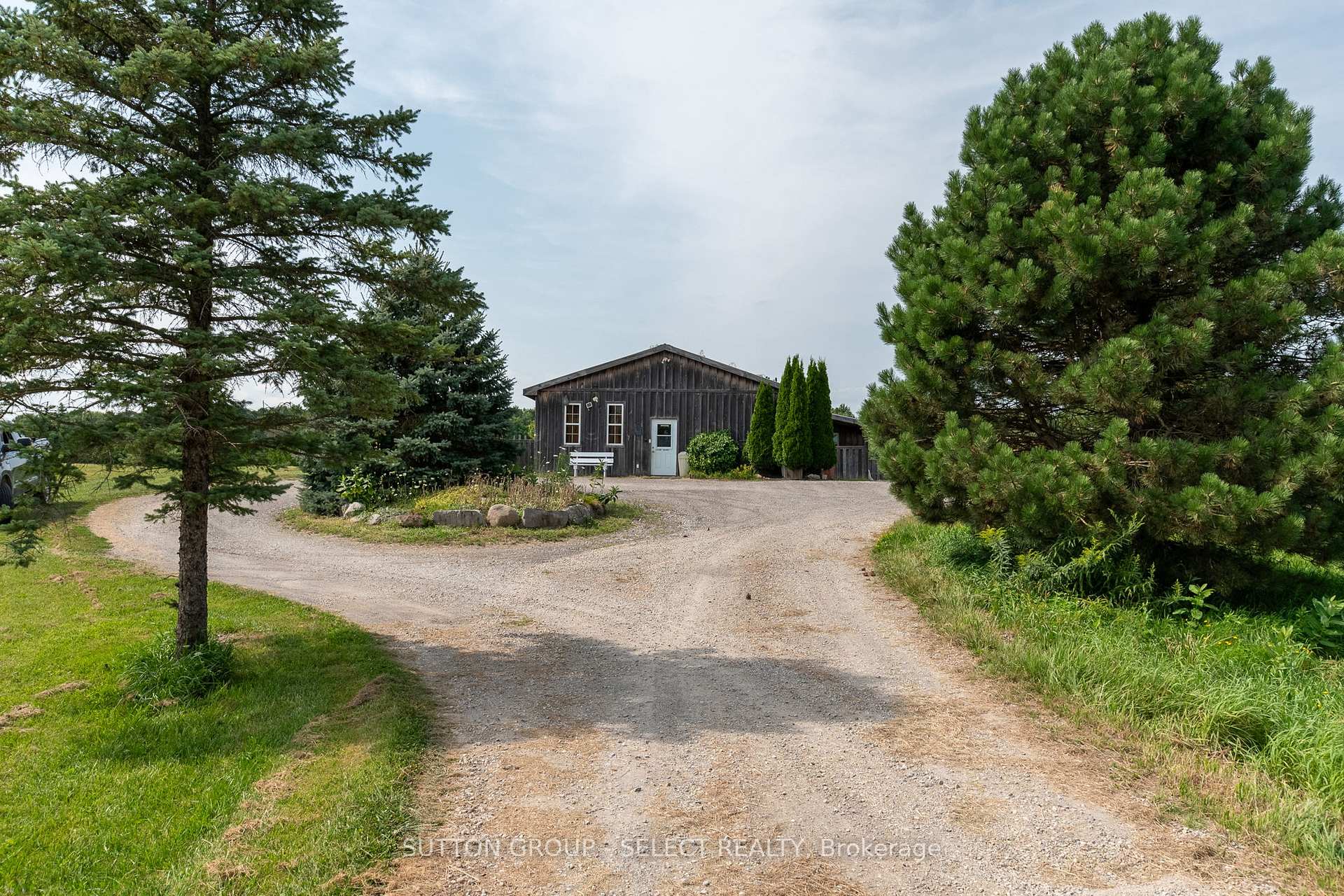 Photo 37 of 10086 Hedley Drive, Middlesex Centre, Rural Middlesex Centre — HOMEH