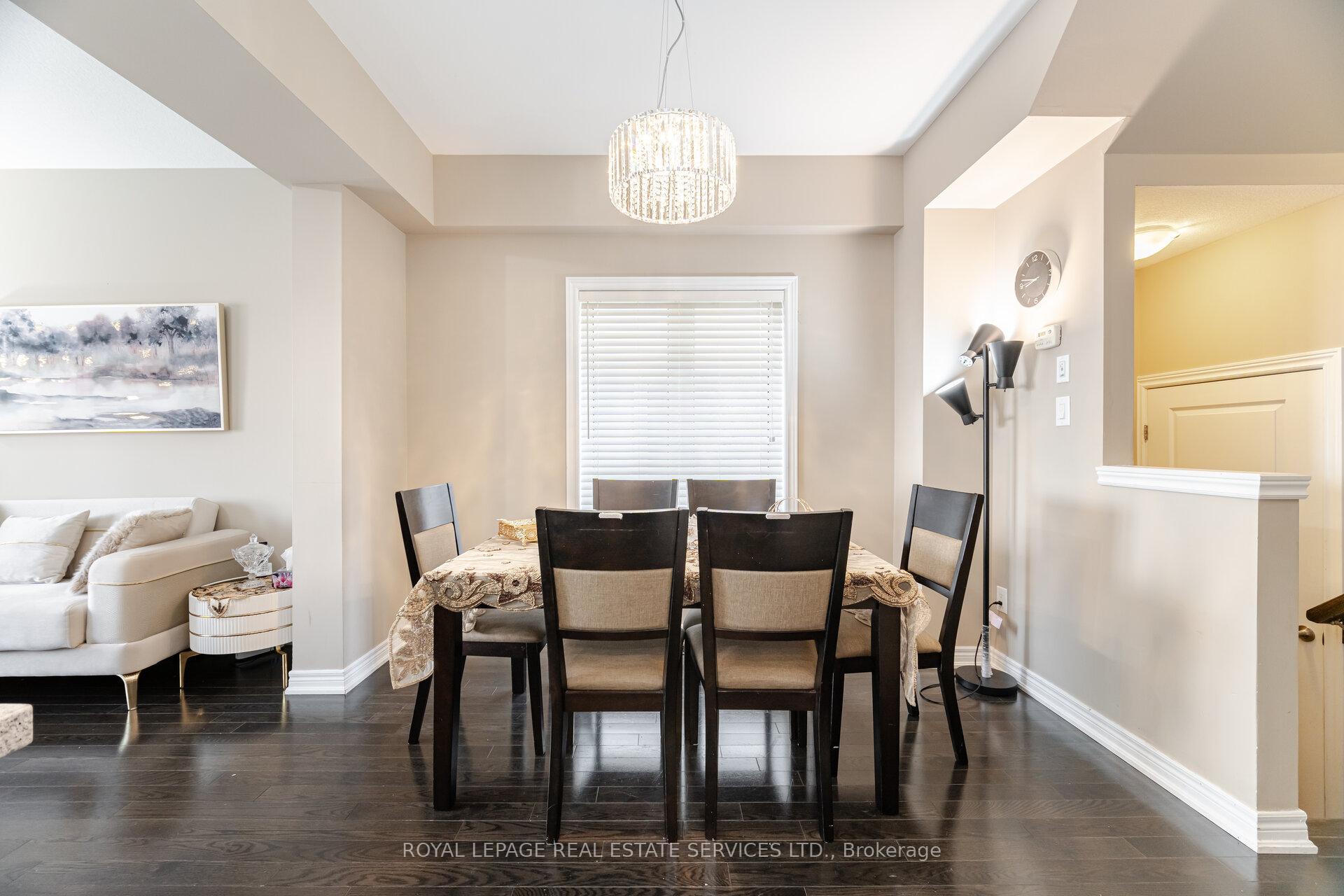 Photo 10 of 139 Echovalley Drive, Hamilton, Stoney Creek Mountain — HOMEH
