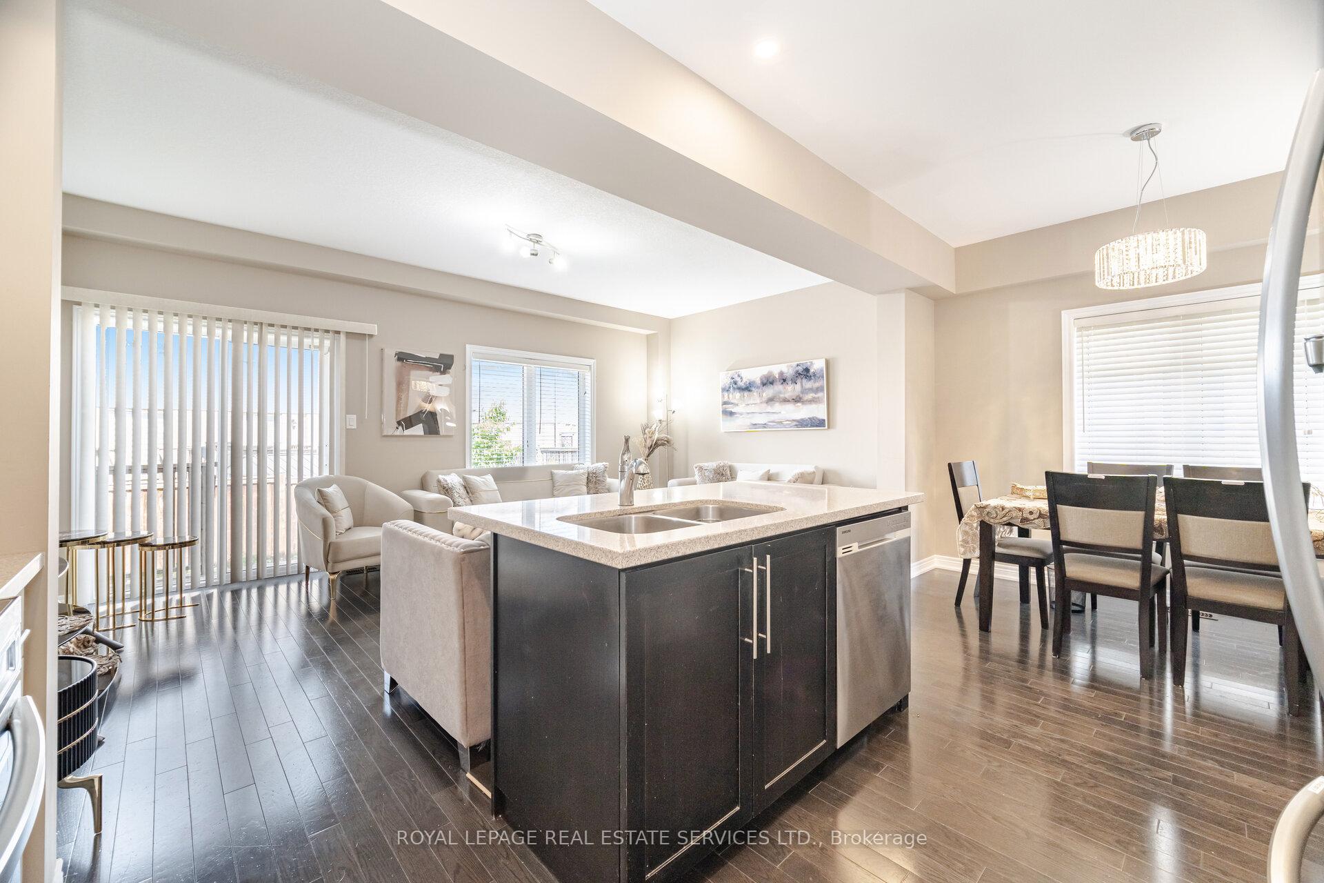 Photo 17 of 139 Echovalley Drive, Hamilton, Stoney Creek Mountain — HOMEH