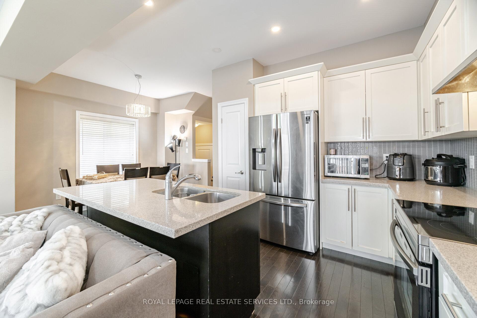 Photo 21 of 139 Echovalley Drive, Hamilton, Stoney Creek Mountain — HOMEH
