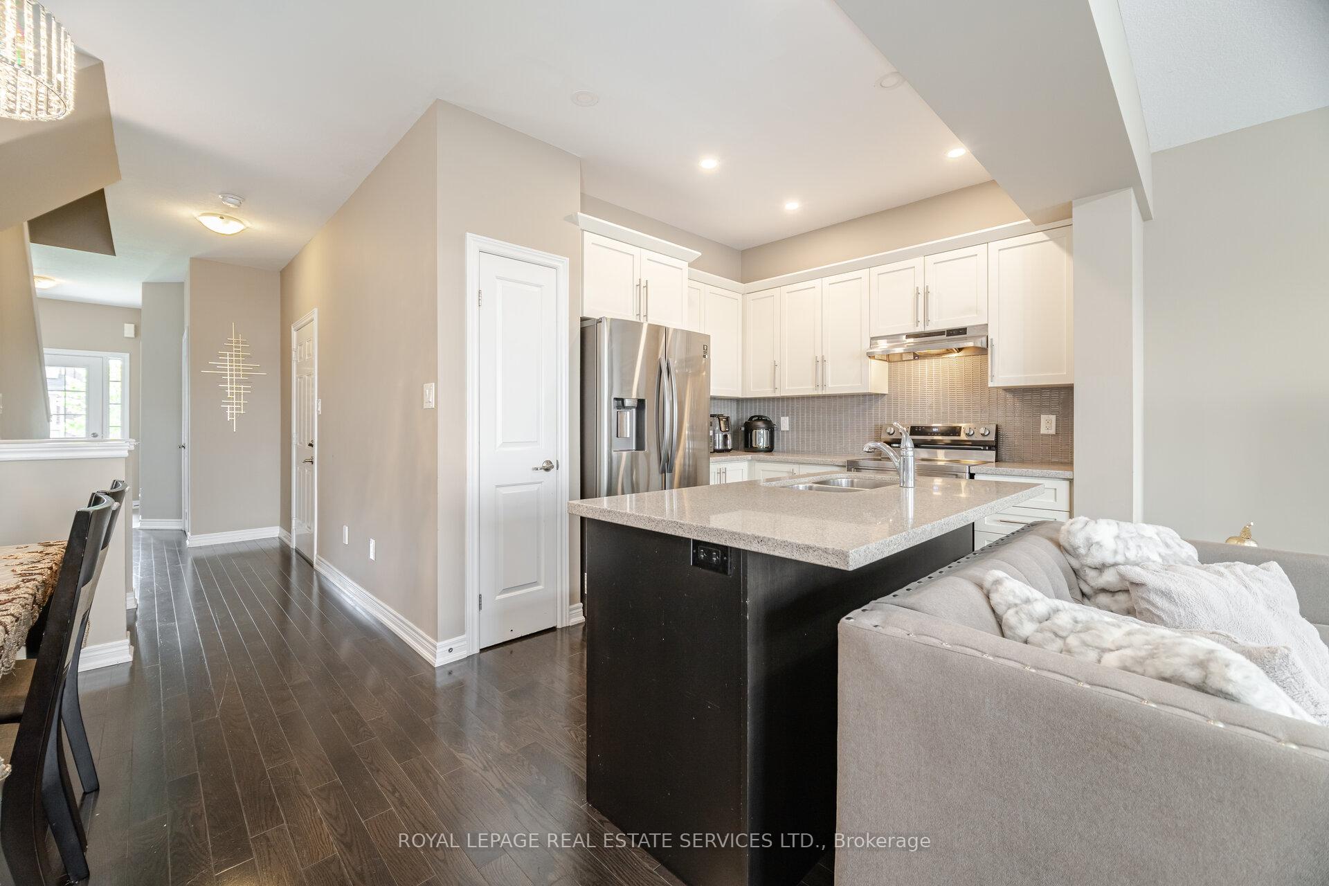 Photo 22 of 139 Echovalley Drive, Hamilton, Stoney Creek Mountain — HOMEH
