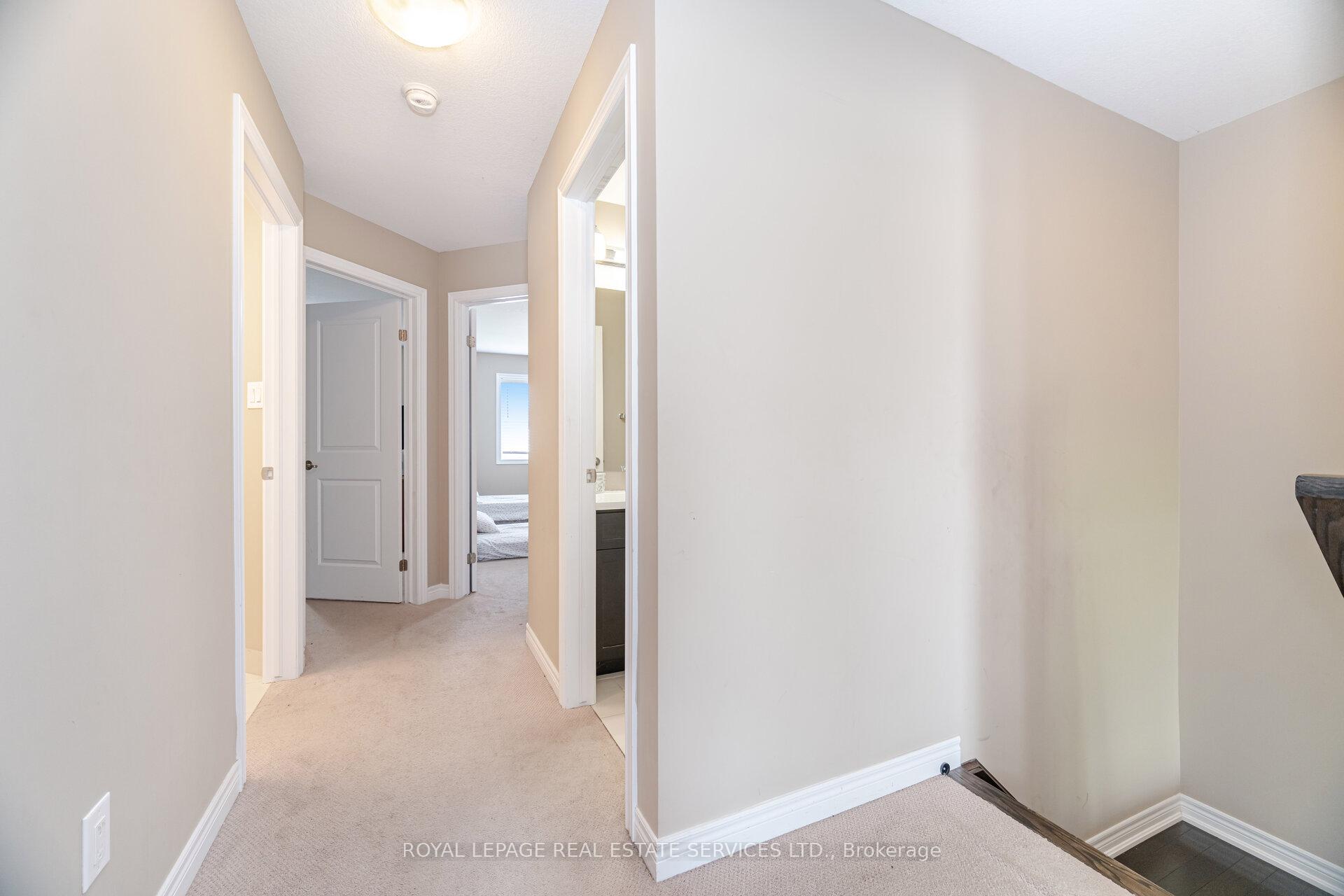 Photo 25 of 139 Echovalley Drive, Hamilton, Stoney Creek Mountain — HOMEH