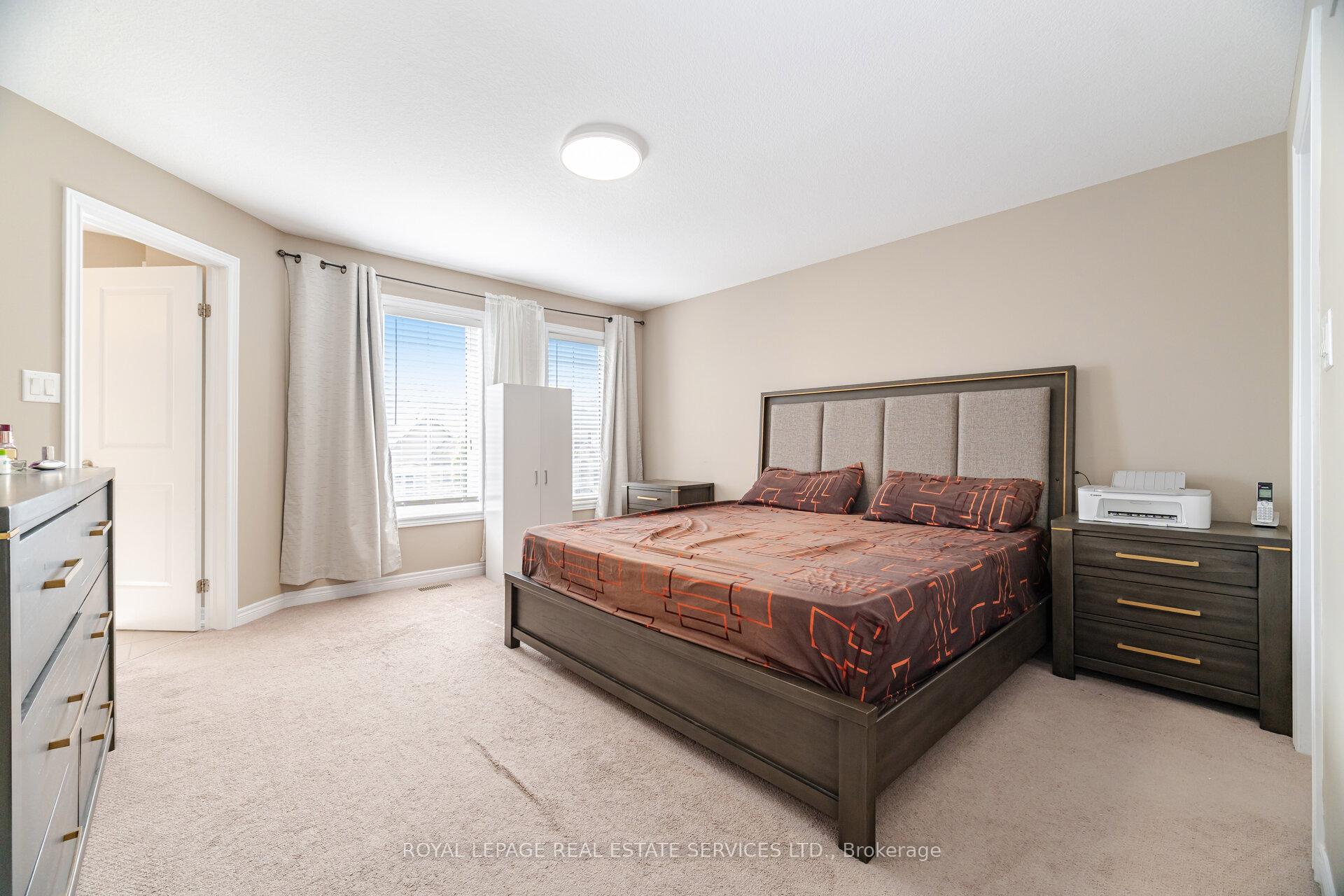 Photo 26 of 139 Echovalley Drive, Hamilton, Stoney Creek Mountain — HOMEH