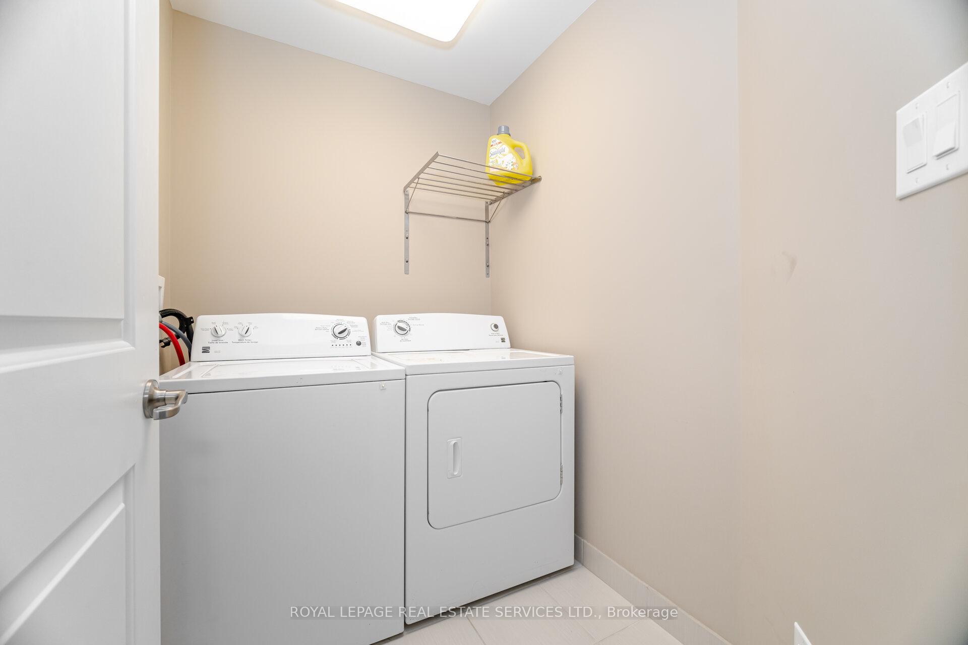 Photo 34 of 139 Echovalley Drive, Hamilton, Stoney Creek Mountain — HOMEH