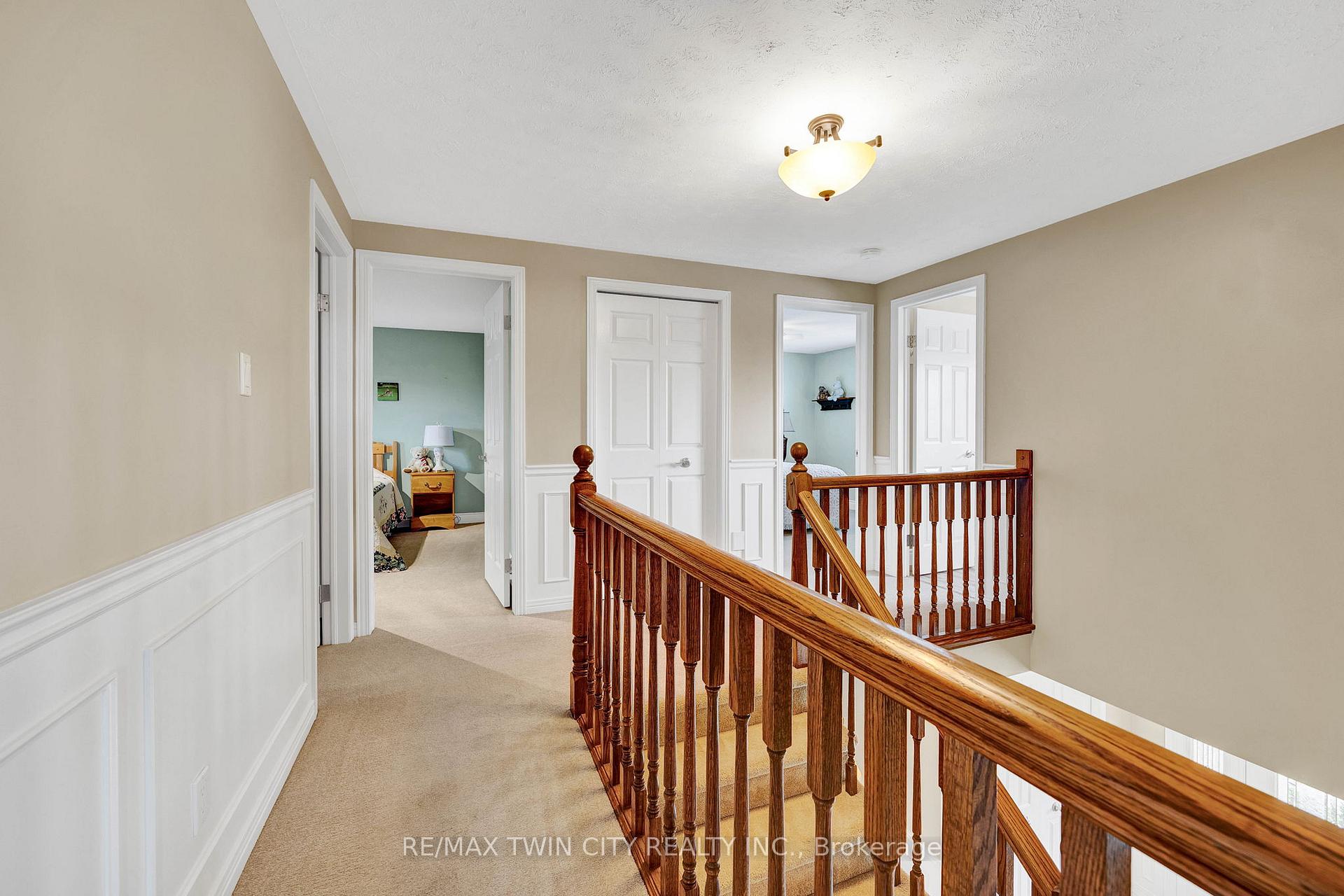 Photo 14 of 73 Rolling Acres Drive, Kitchener — HOMEH