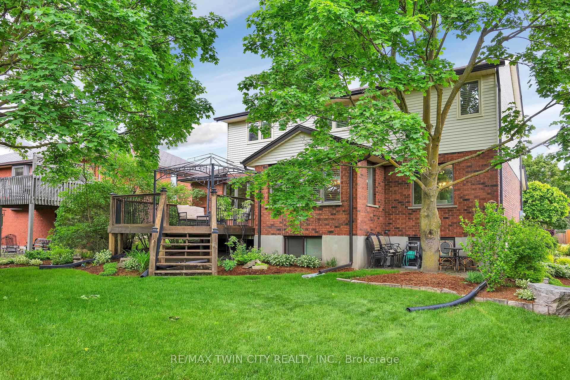 Photo 23 of 73 Rolling Acres Drive, Kitchener — HOMEH