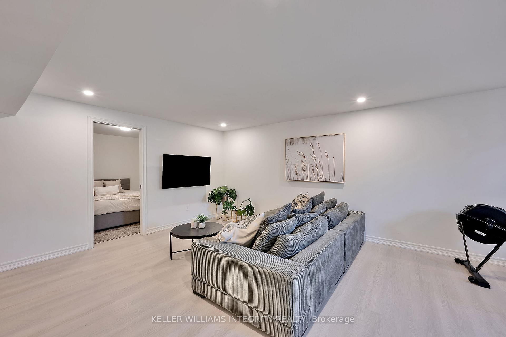Photo 37 of 2 Glenrill Place, Ottawa, Kanata - Emerald Meadows/Trailwest — HOMEH