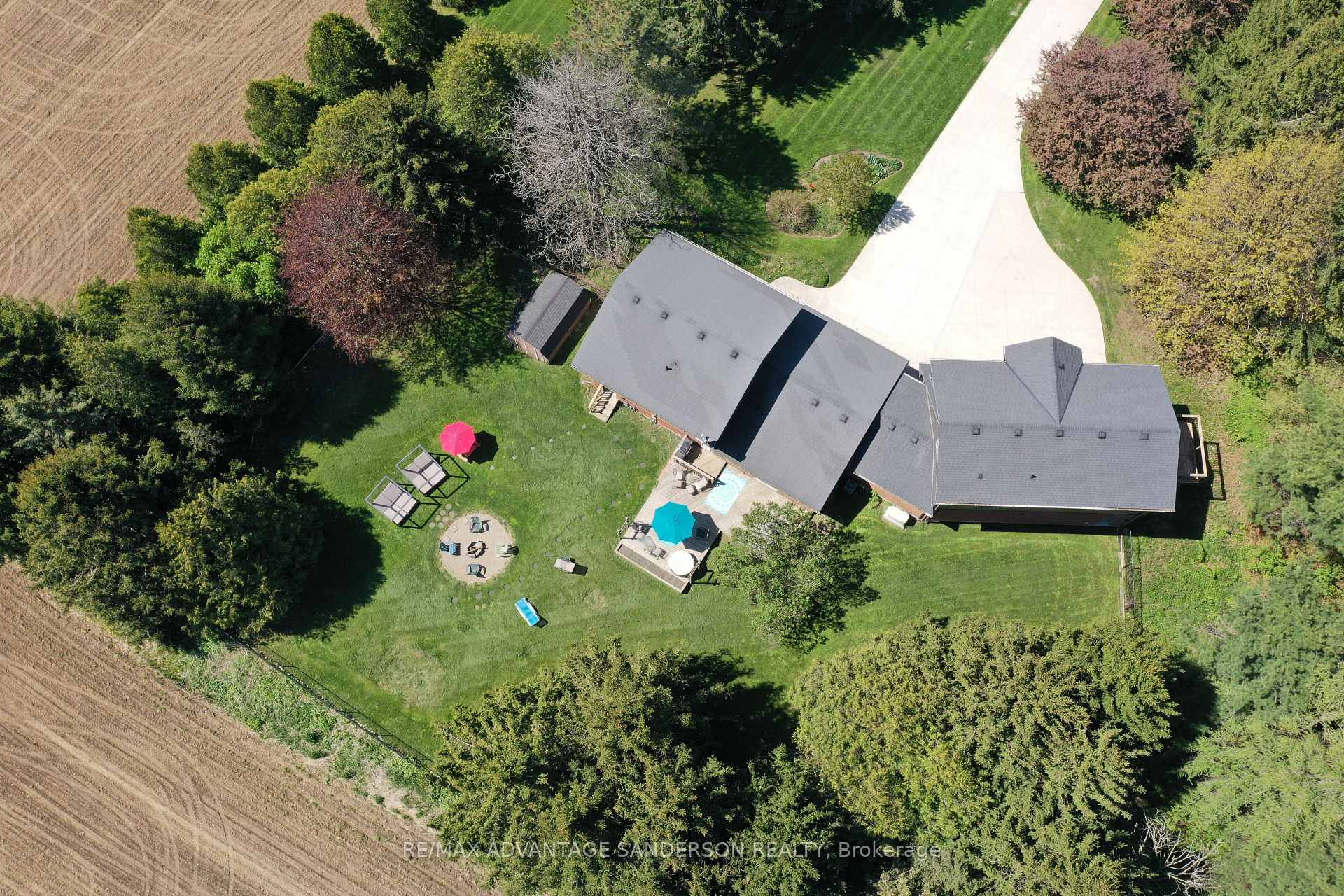 Photo 9 of 23062 Hyde Park Road, Middlesex Centre, Rural Middlesex Centre — HOMEH