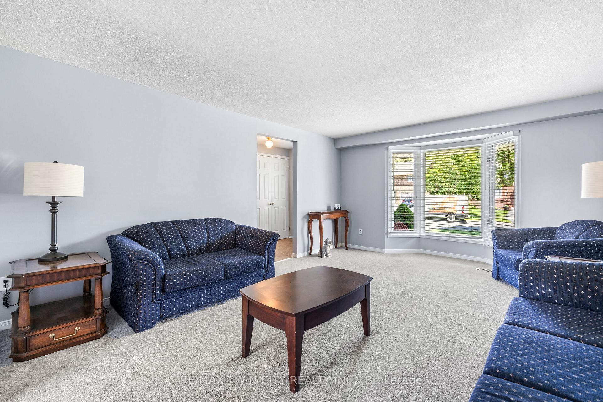 Photo 15 of 147 Gray Street, Kitchener — HOMEH