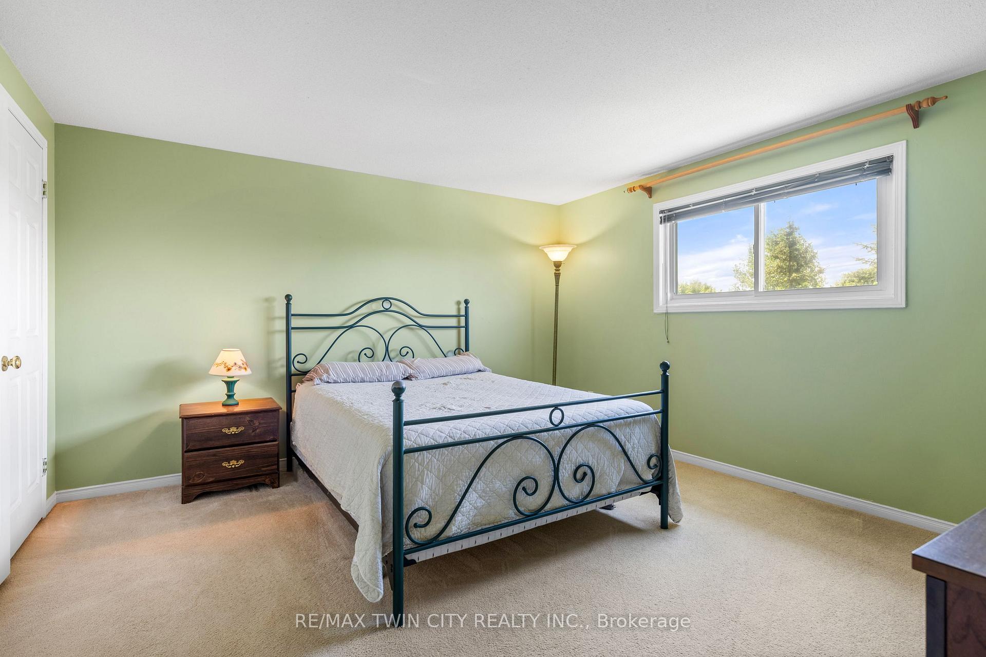 Photo 19 of 147 Gray Street, Kitchener — HOMEH