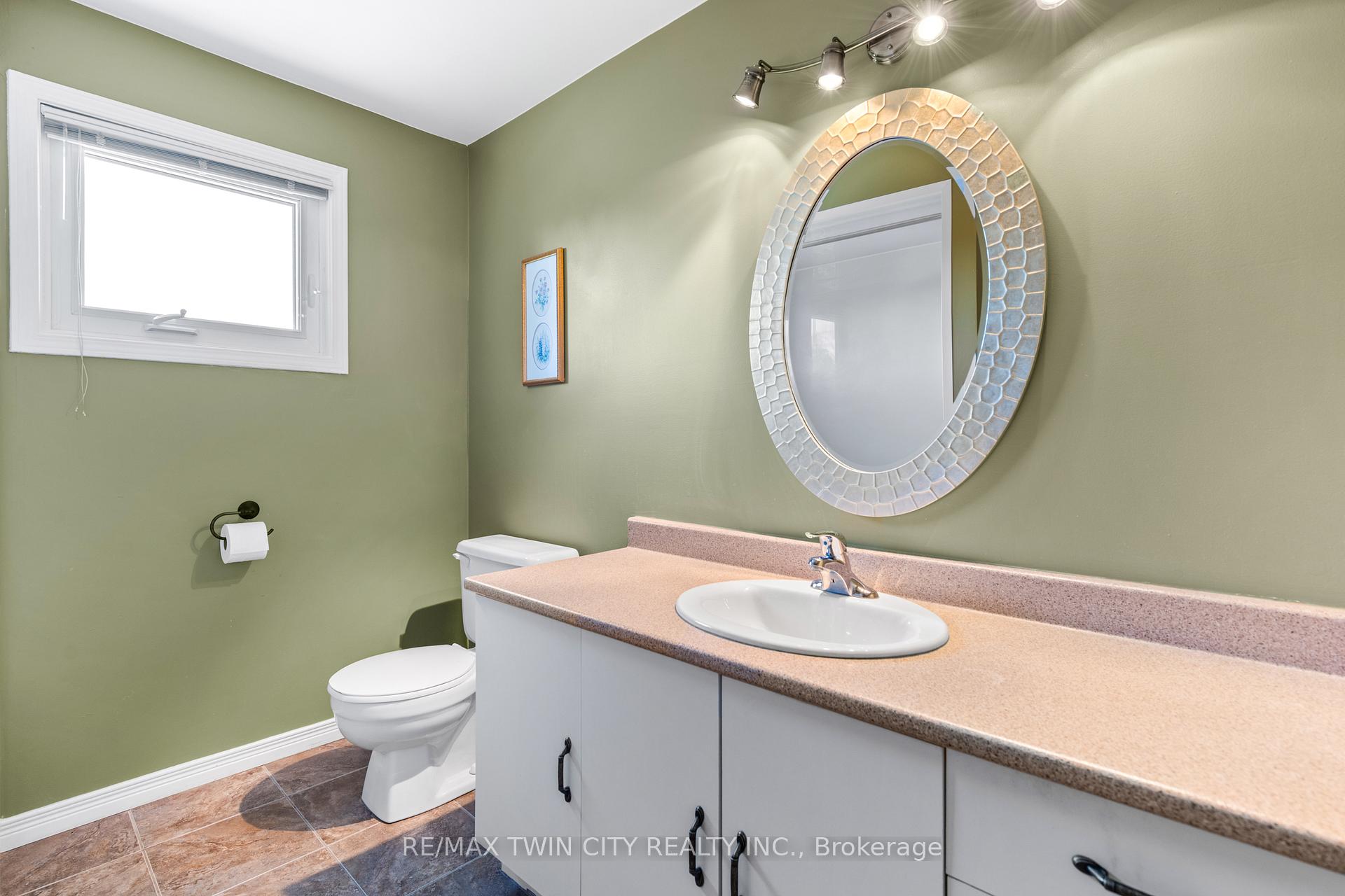 Photo 22 of 147 Gray Street, Kitchener — HOMEH