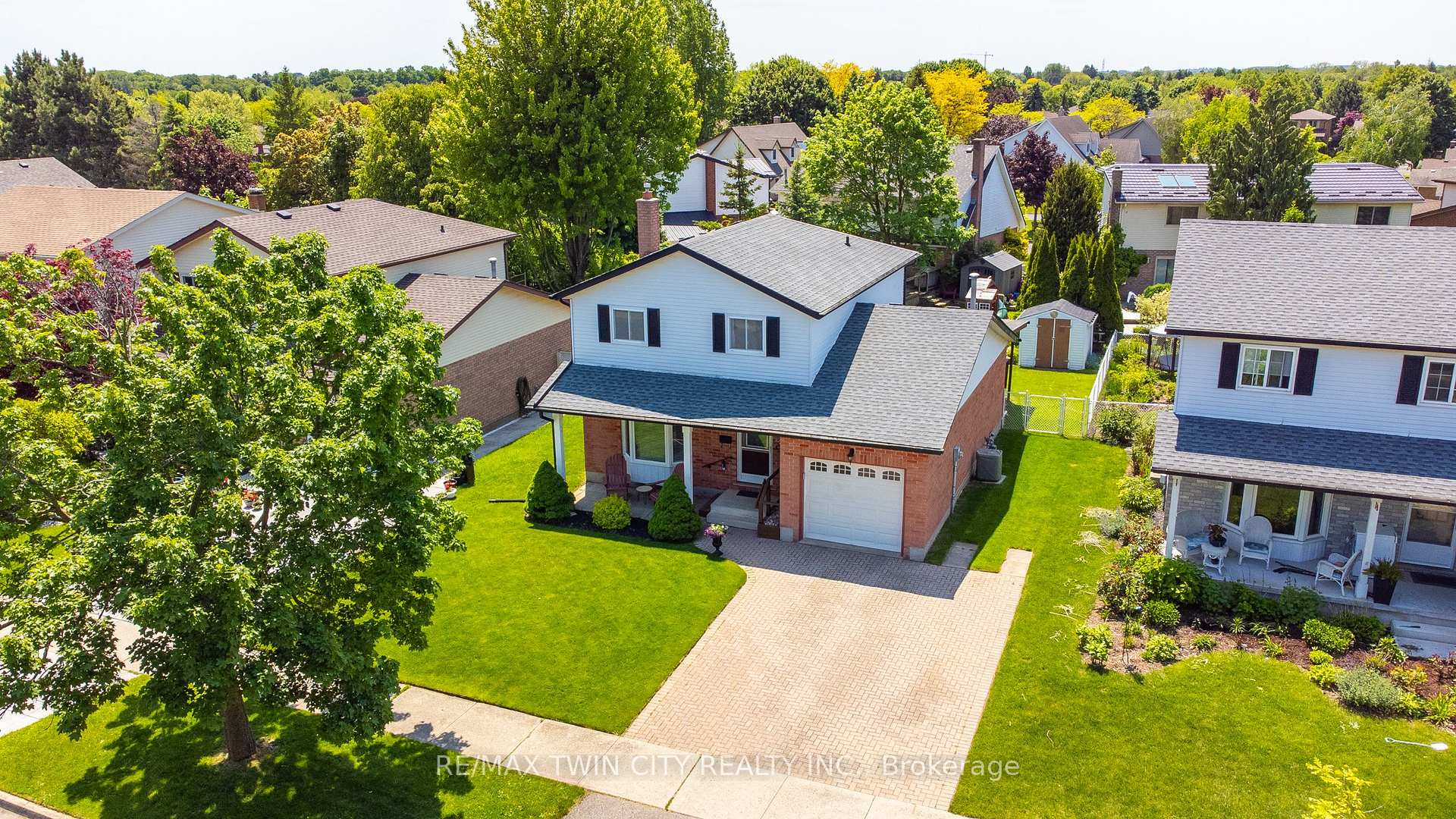 Photo 37 of 147 Gray Street, Kitchener — HOMEH