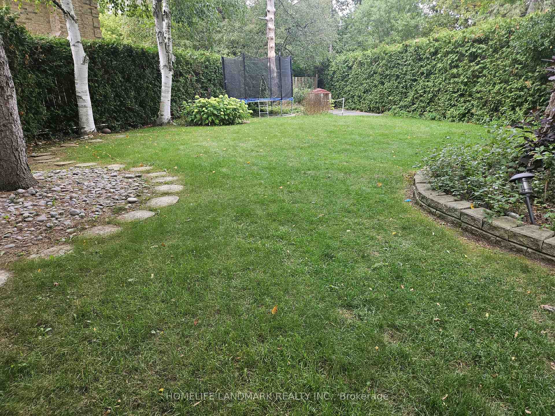 Photo 15 of 74 Julia Street, Markham, Thornhill — HOMEH