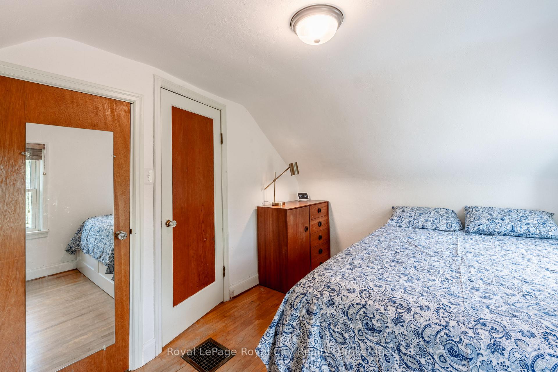 Photo 20 of 307 Maple Avenue, Kitchener — HOMEH