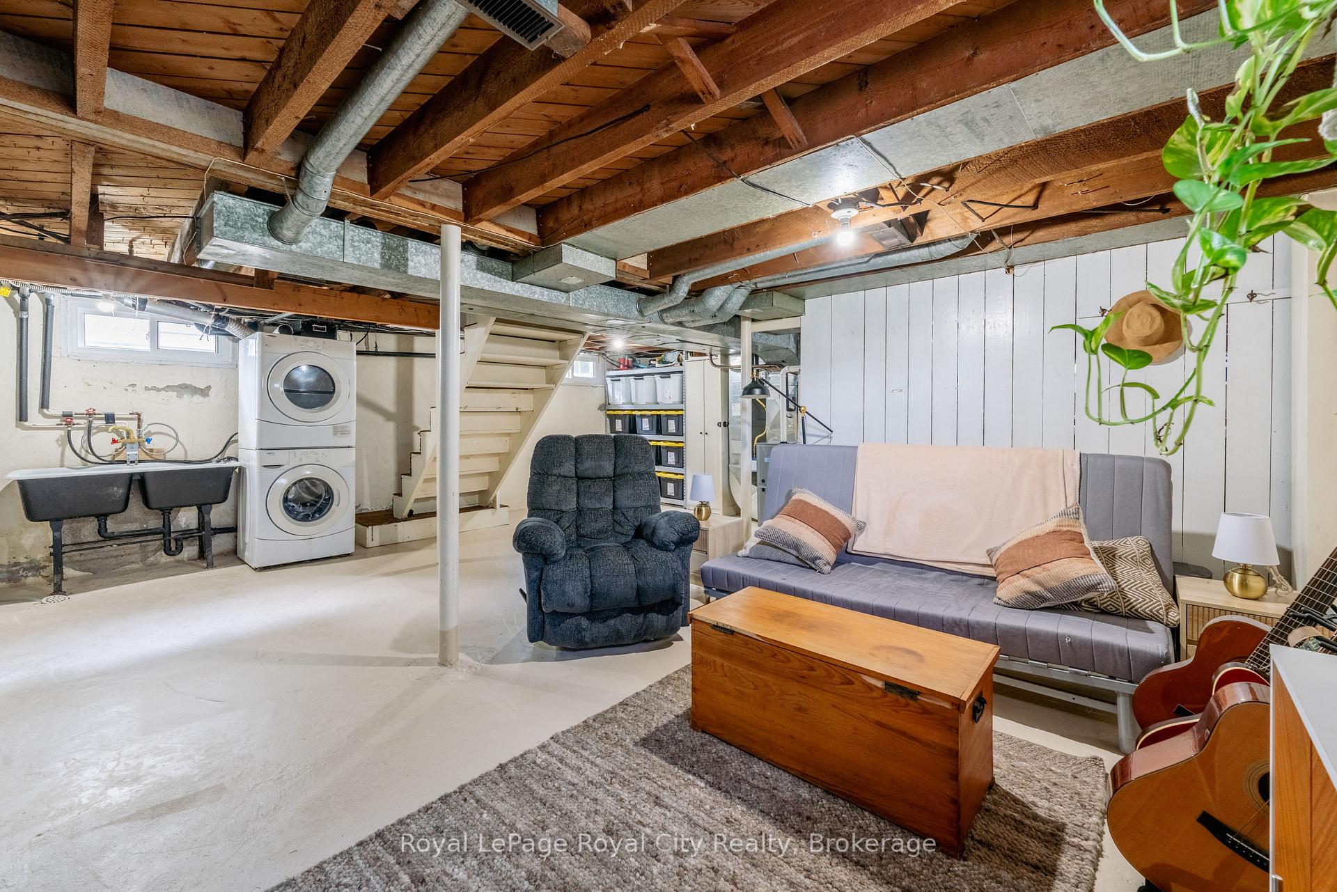 Photo 24 of 307 Maple Avenue, Kitchener — HOMEH