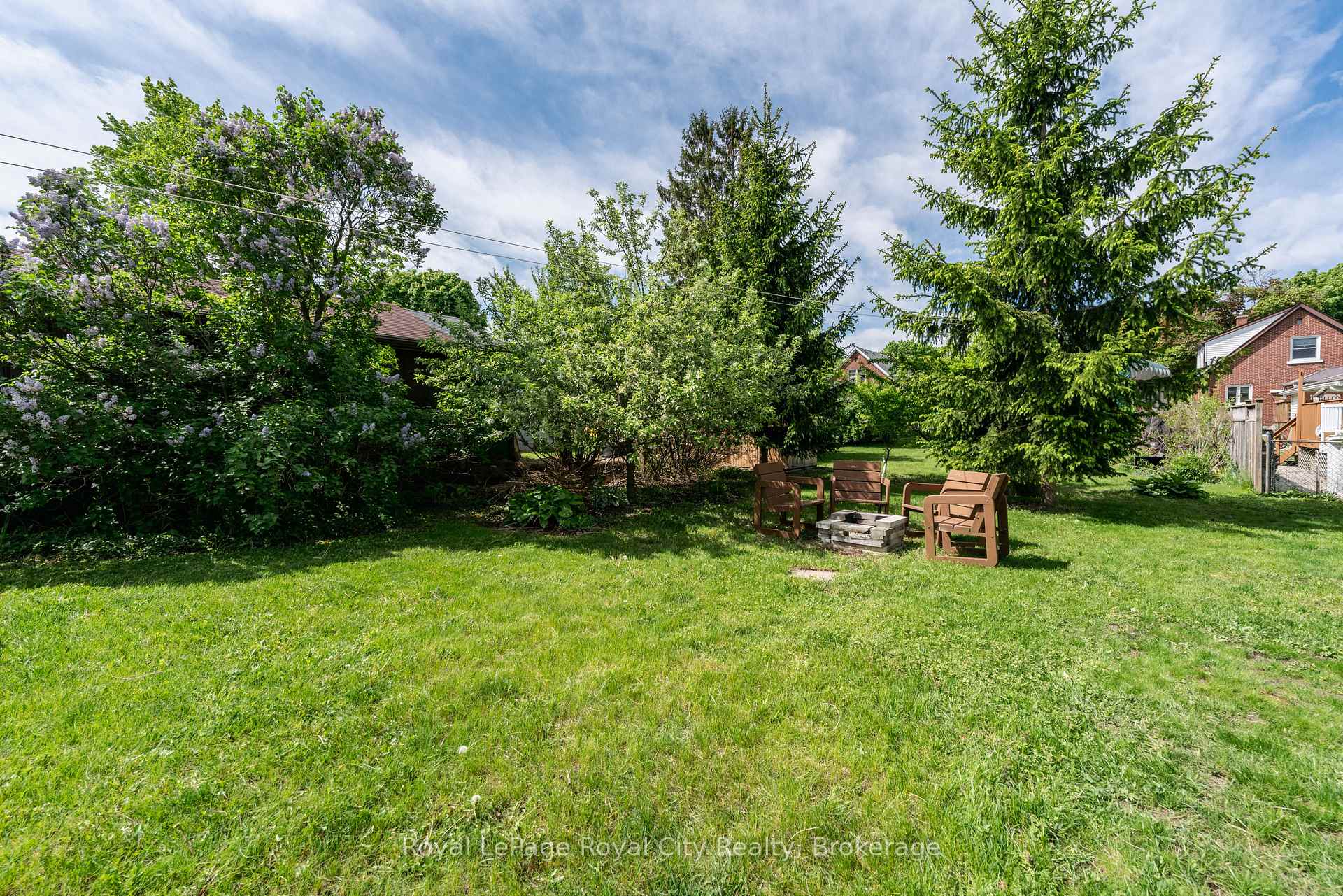 Photo 32 of 307 Maple Avenue, Kitchener — HOMEH