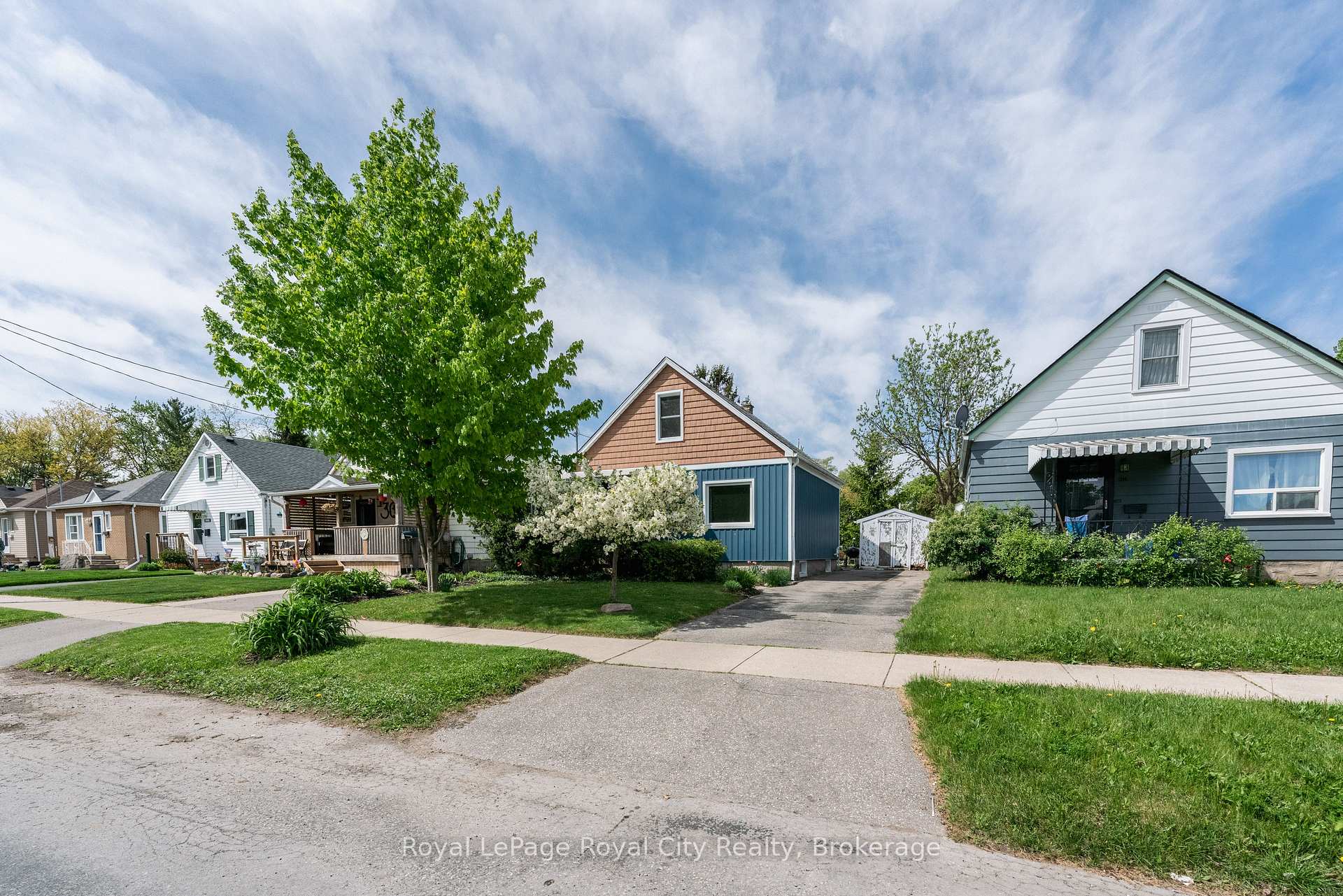 Photo 35 of 307 Maple Avenue, Kitchener — HOMEH
