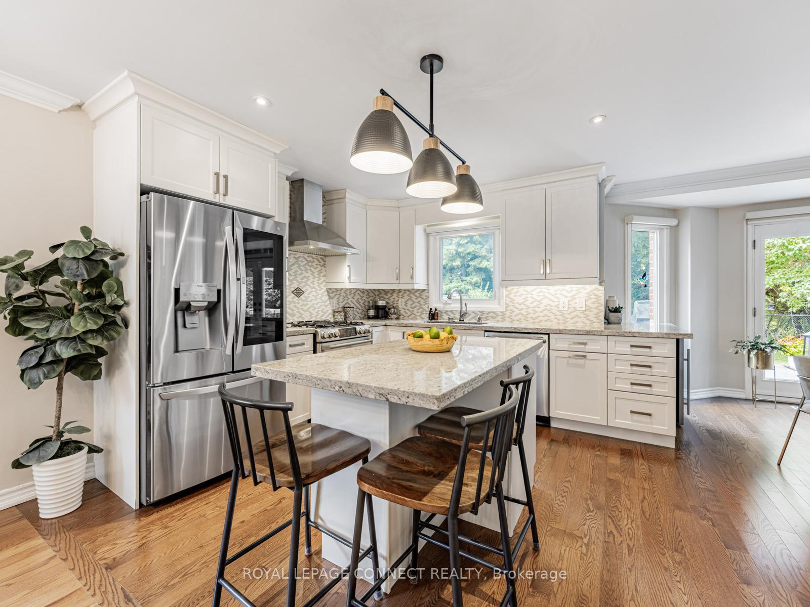 Photo 11 of 42 Lyndhurst Drive, Markham, Thornlea — HOMEH