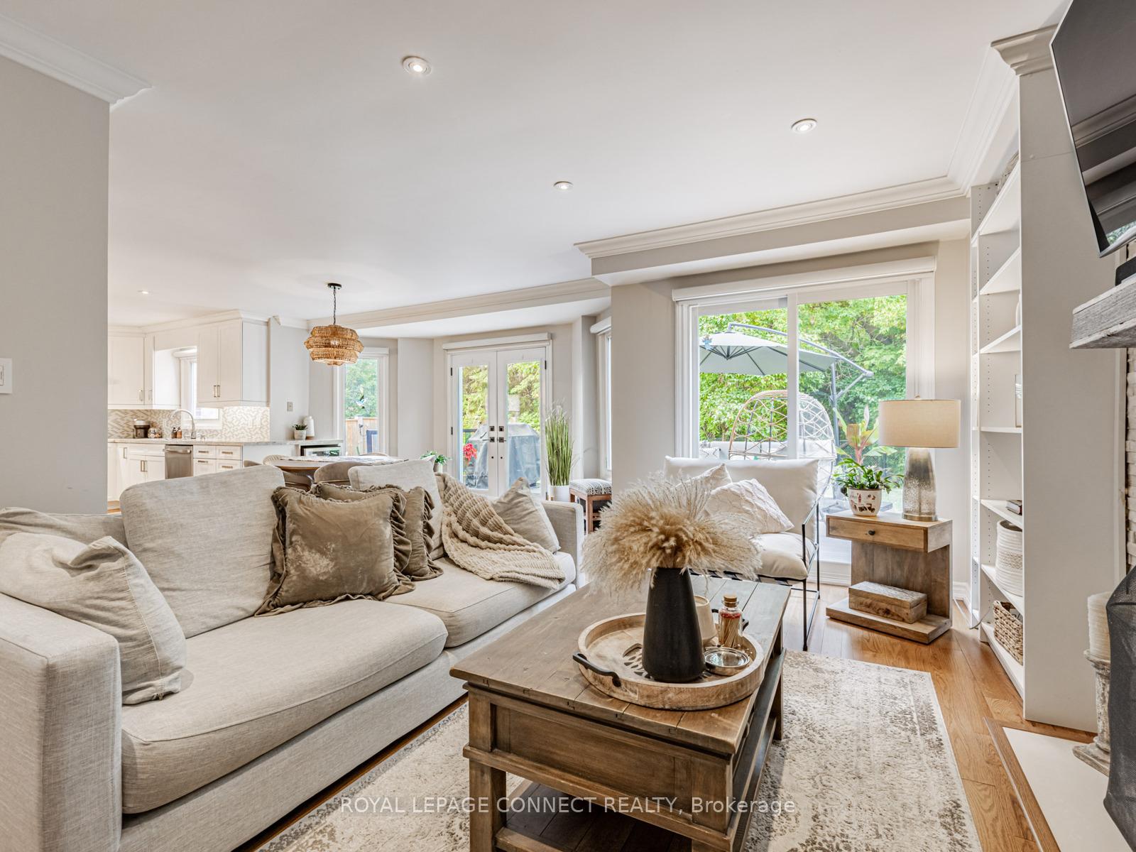 Photo 15 of 42 Lyndhurst Drive, Markham, Thornlea — HOMEH