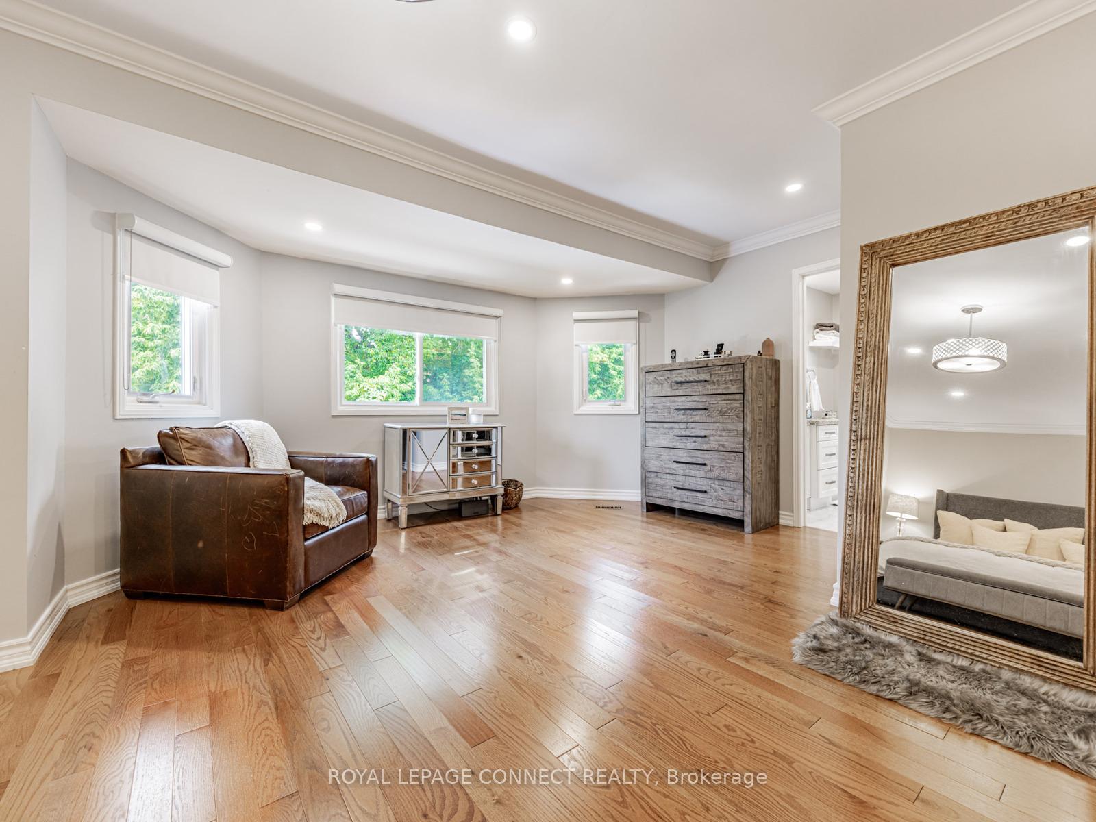 Photo 21 of 42 Lyndhurst Drive, Markham, Thornlea — HOMEH