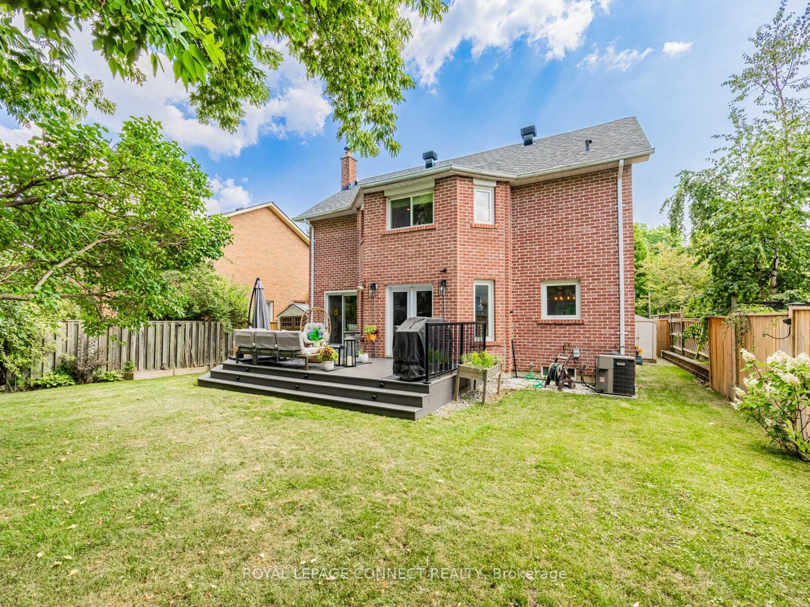 Photo 37 of 42 Lyndhurst Drive, Markham, Thornlea — HOMEH